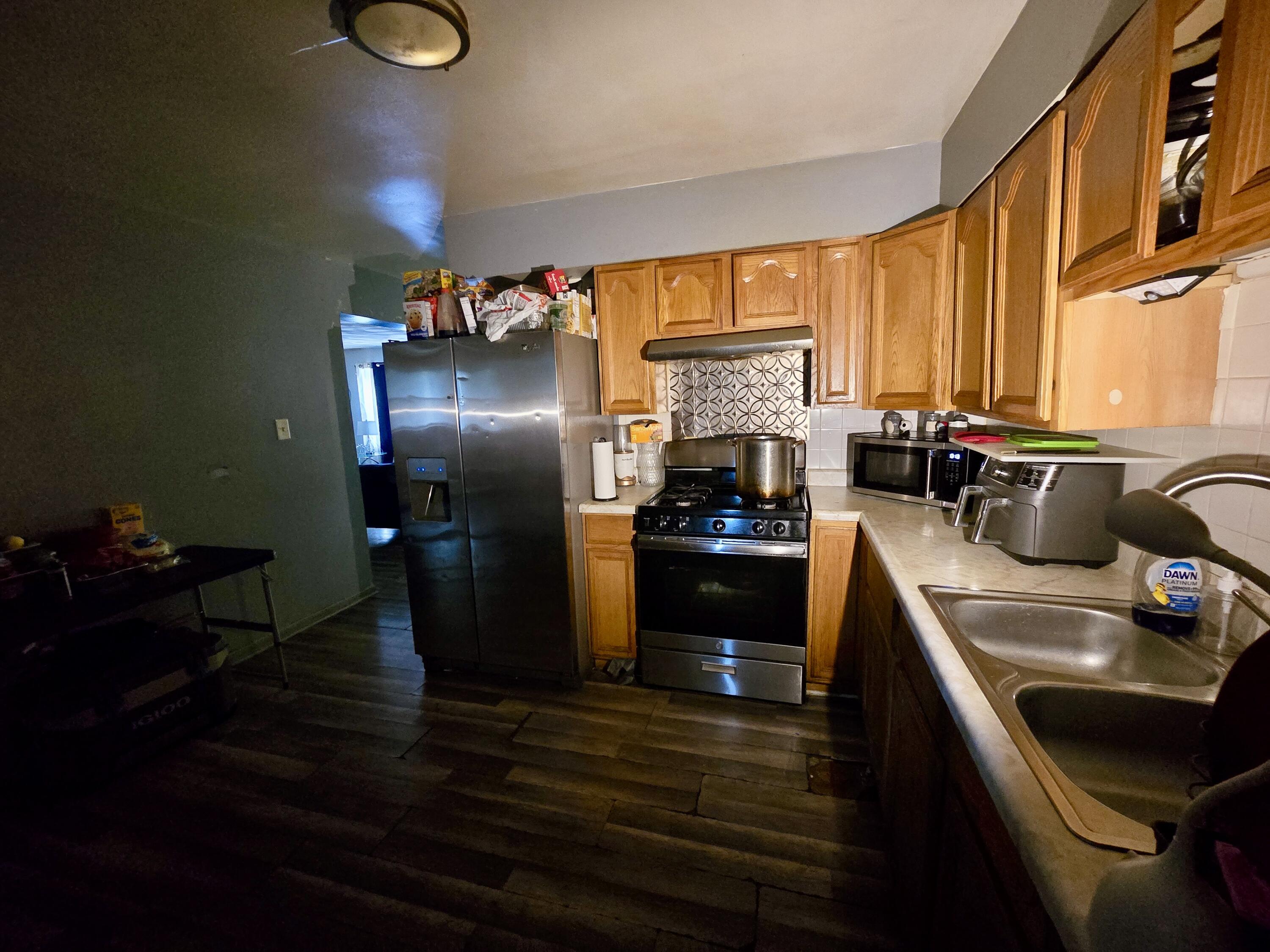 4457 E 6th Avenue, Gary, IN 46403; Image #10