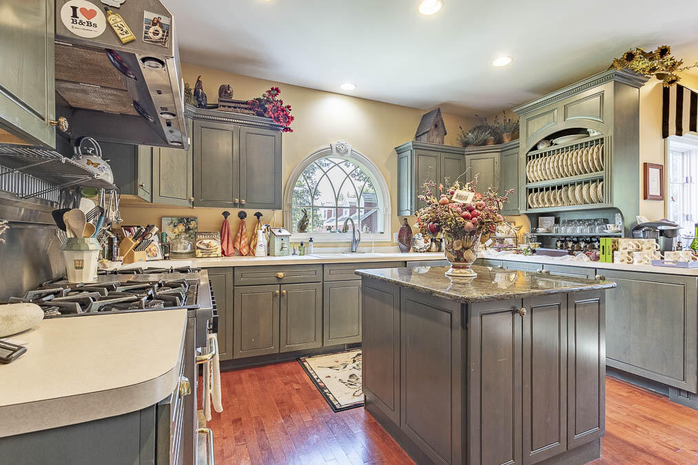 174 N 600 W, Valparaiso, IN 46385; Image #17