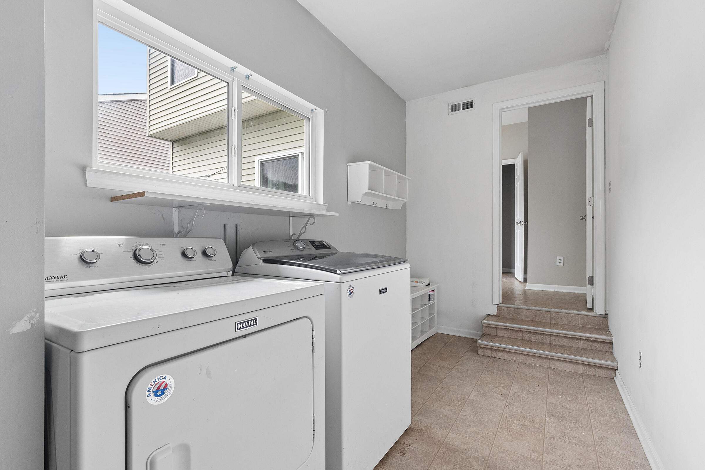 12774 Ellsworth Place, Crown Point, IN 46307; Image #13