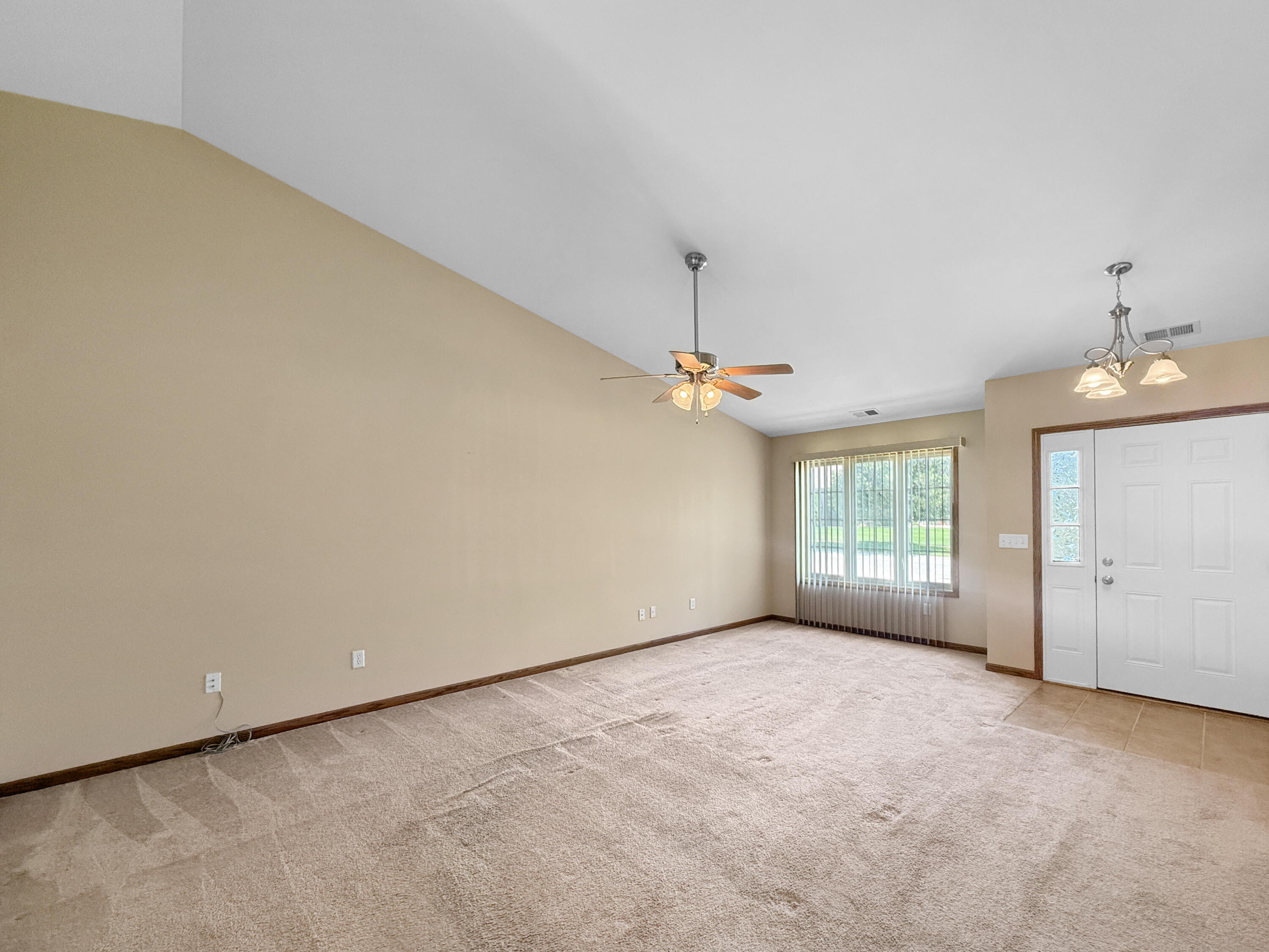 9898 Hart Street, St. John, IN 46373; Image #13