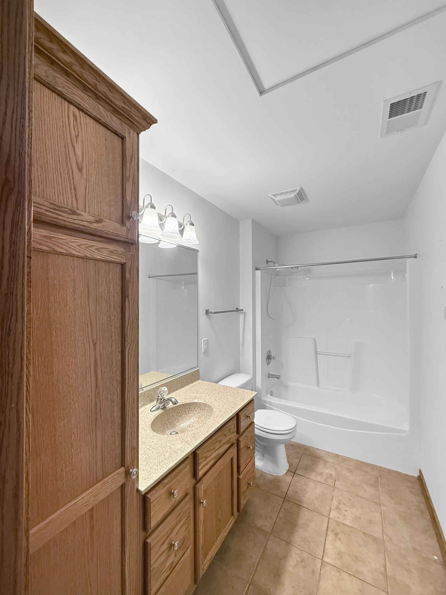9898 Hart Street, St. John, IN 46373; Image #18