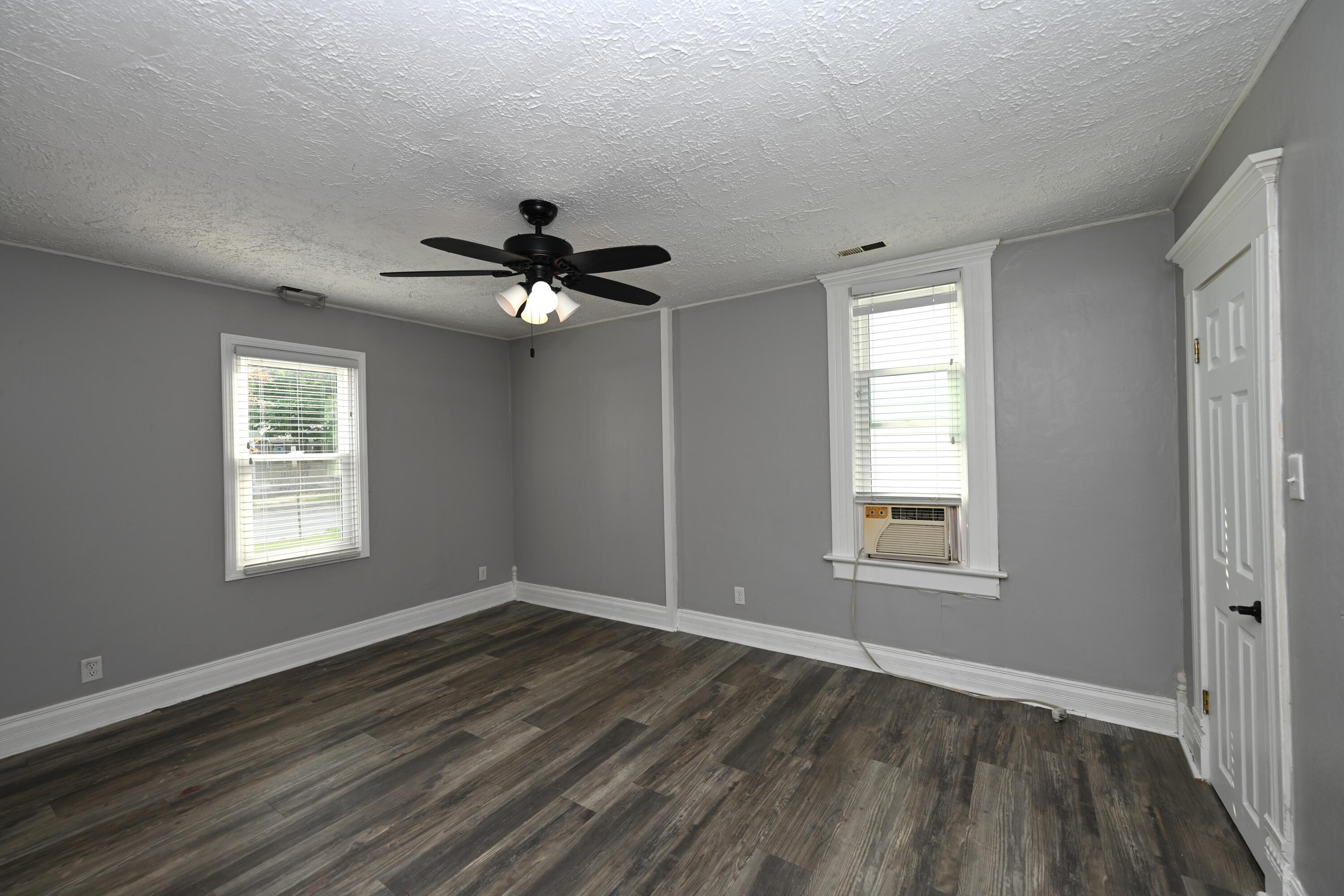 606 S Market Street, Winamac, IN 46996; Image #14