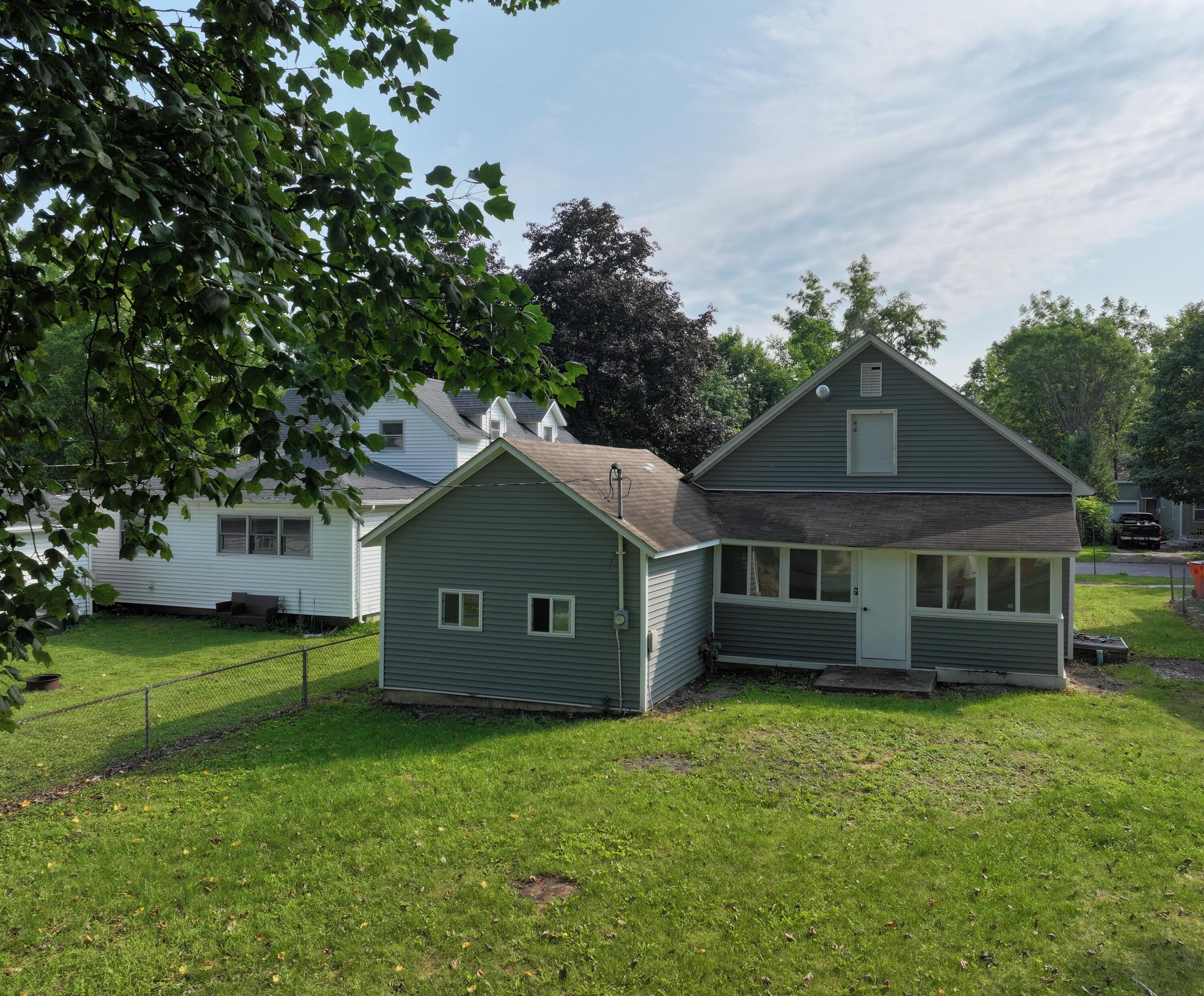 606 S Market Street, Winamac, IN 46996; Image #3