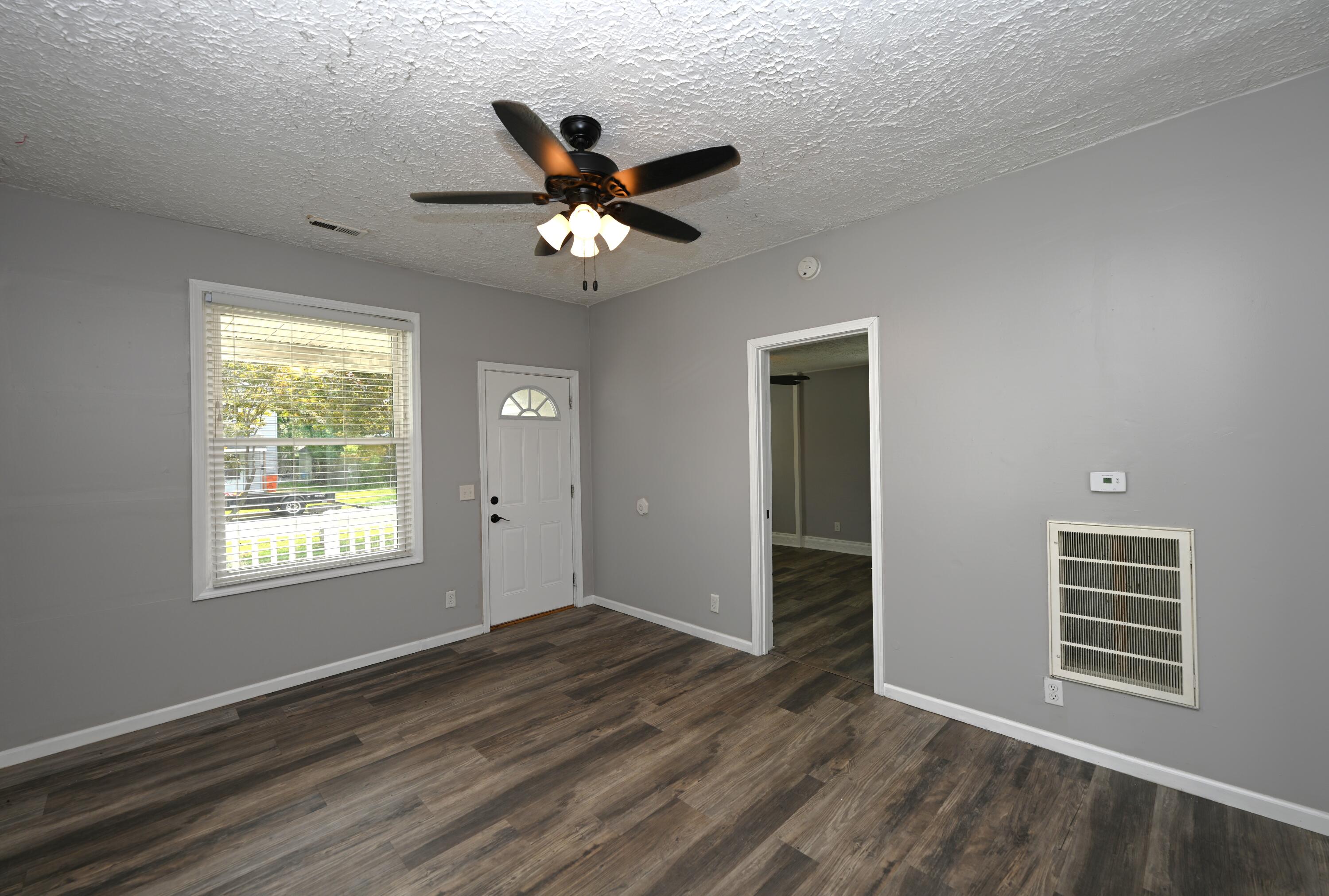 606 S Market Street, Winamac, IN 46996; Image #8