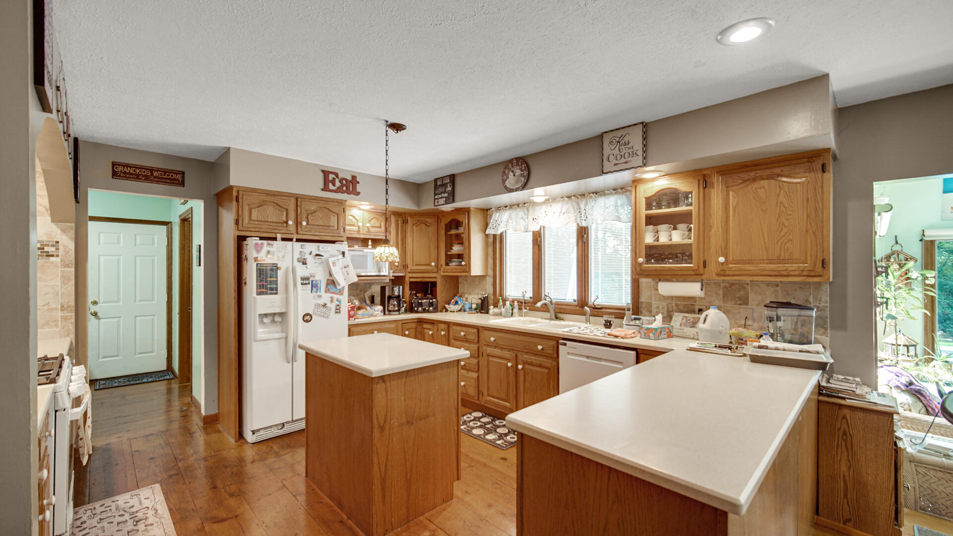 100 N Pawnee Court, La Porte, IN 46350; Image #13