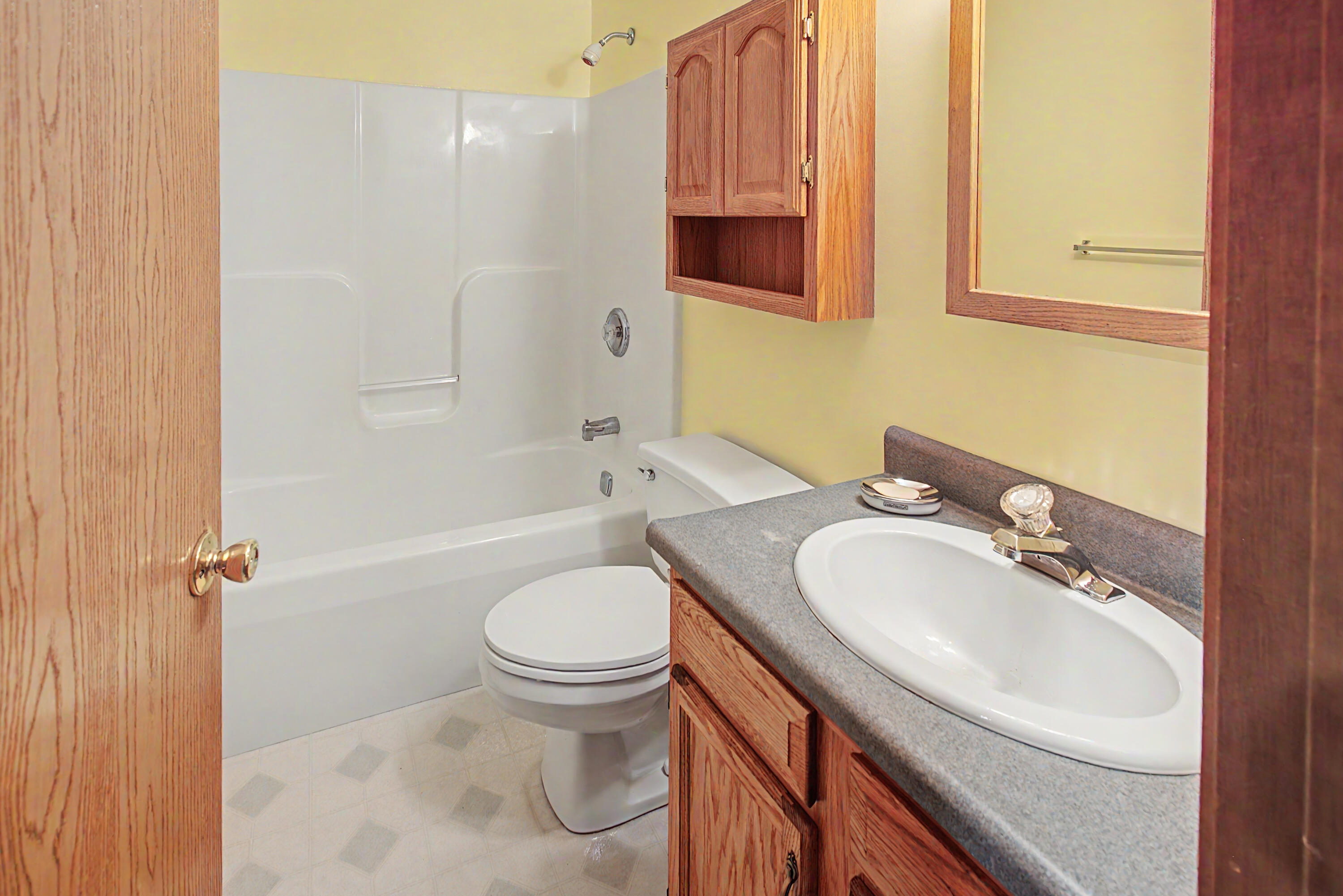 18 S Quinn Street, Valparaiso, IN 46385; Image #13