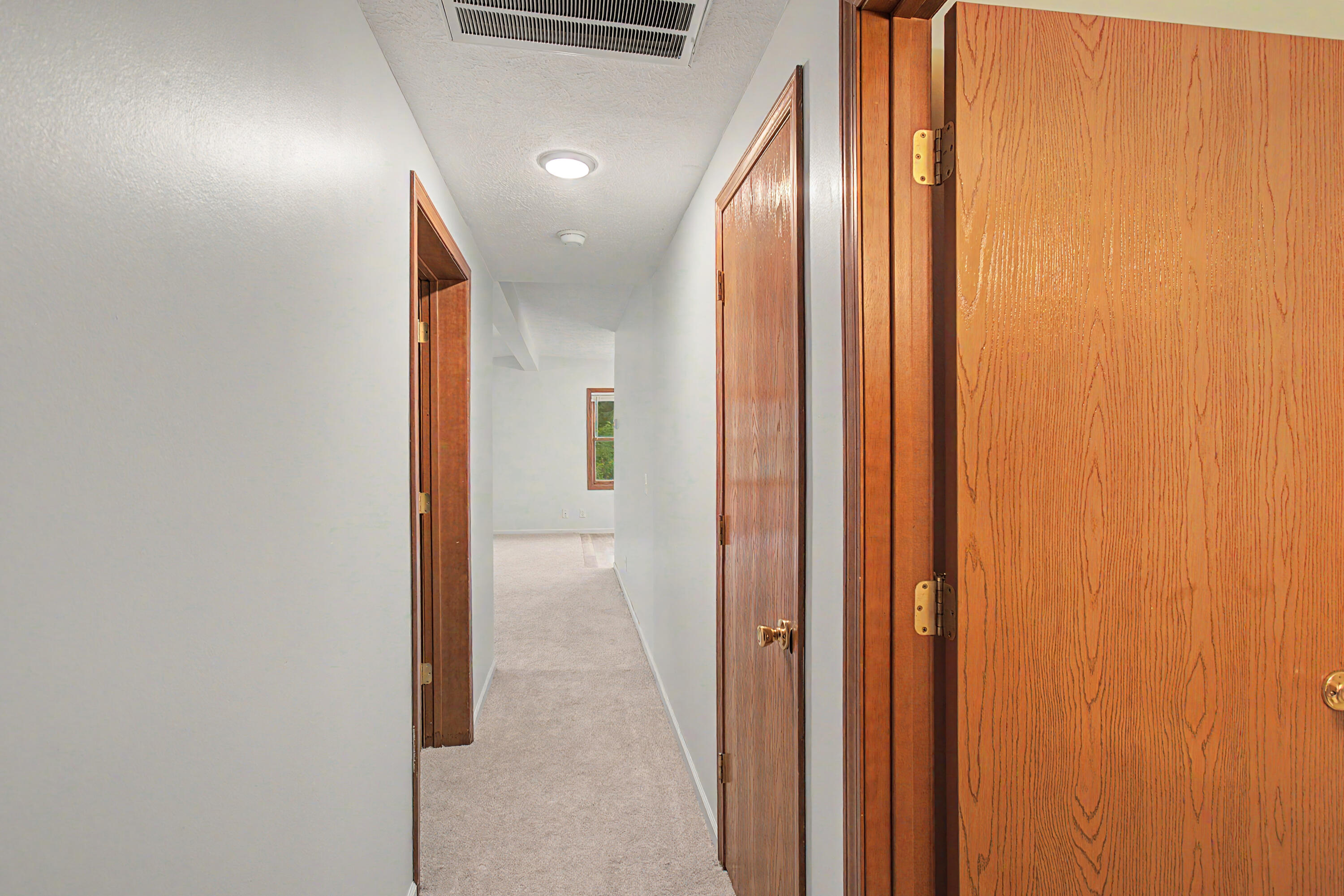 18 S Quinn Street, Valparaiso, IN 46385; Image #19