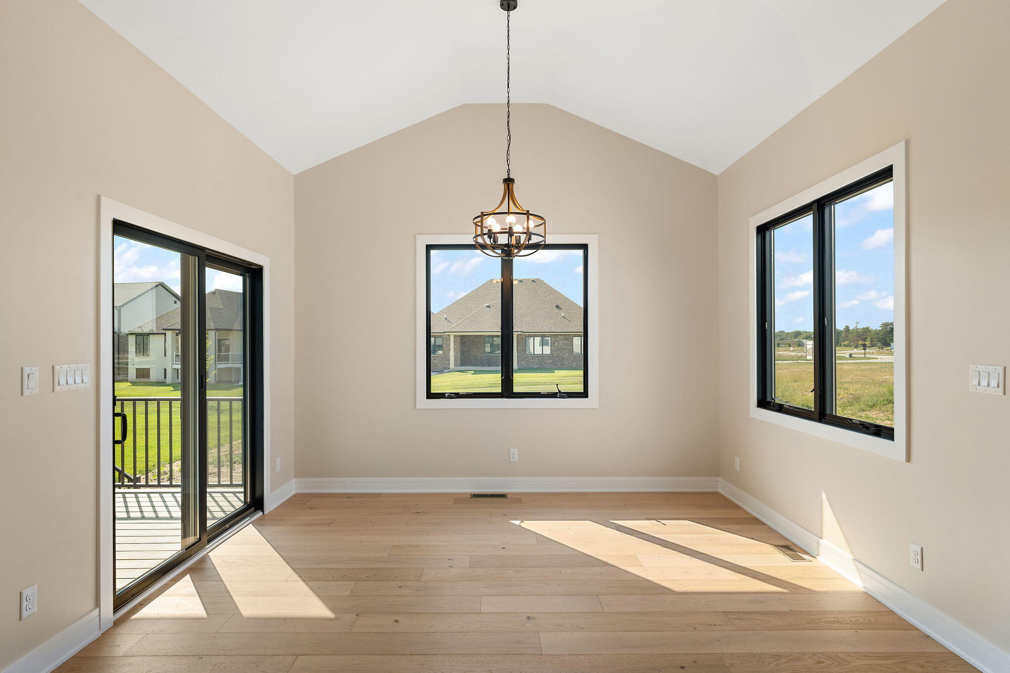 9701 Sweetspire Avenue, St. John, IN 46373; Image #13
