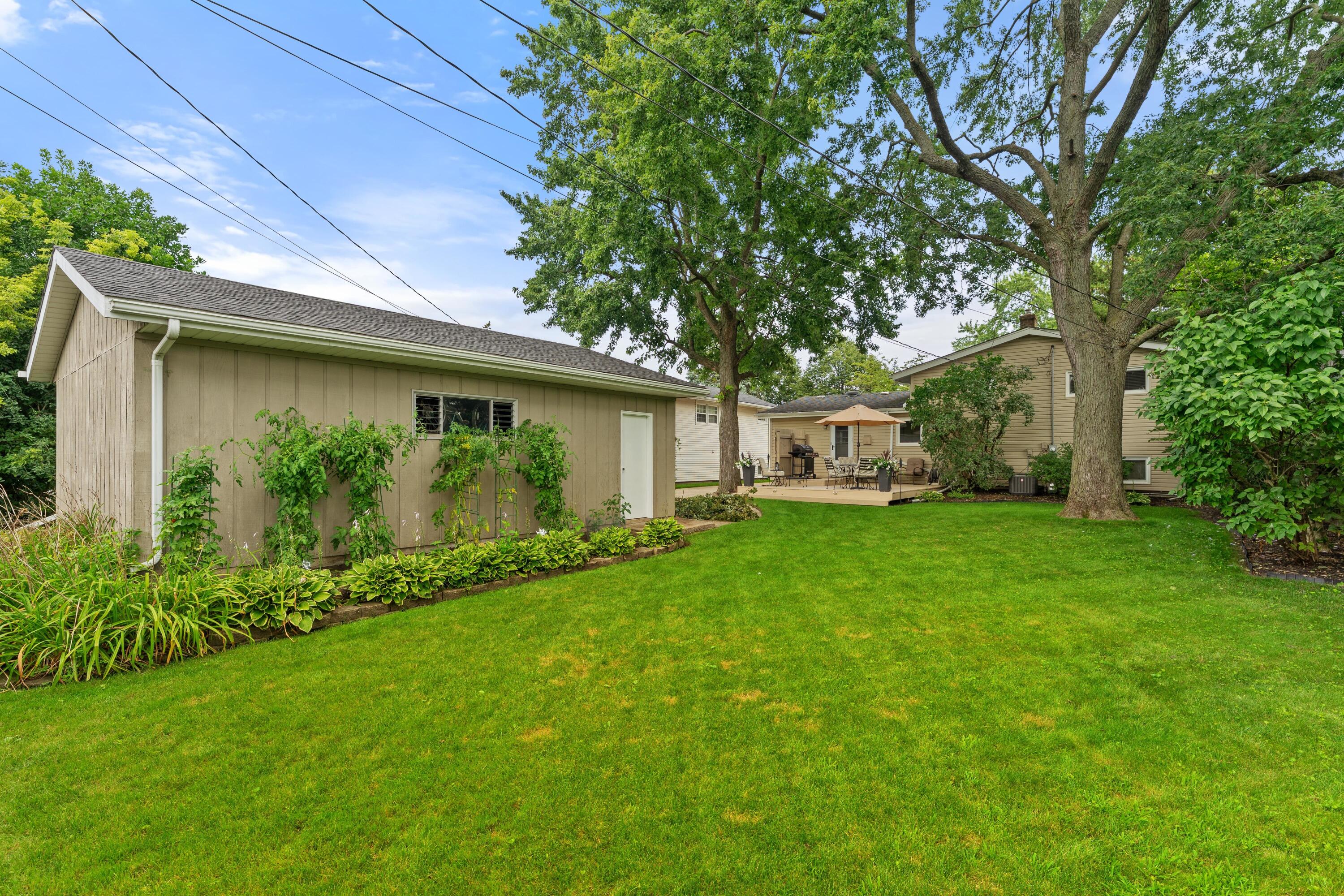 8134 Columbia Avenue, Munster, IN 46321; Image #4
