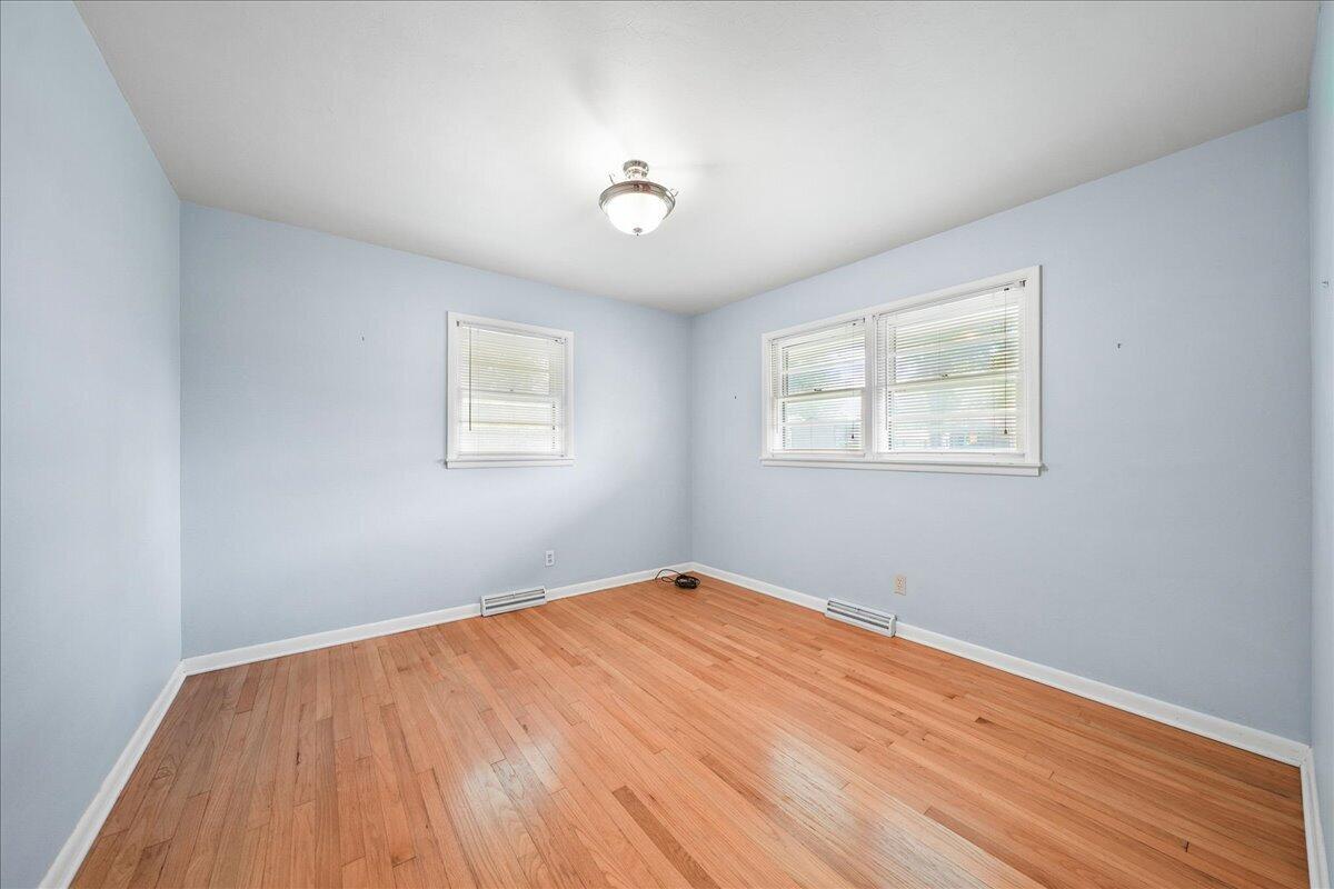 3605 Sunset Drive, Valparaiso, IN 46383; Image #16