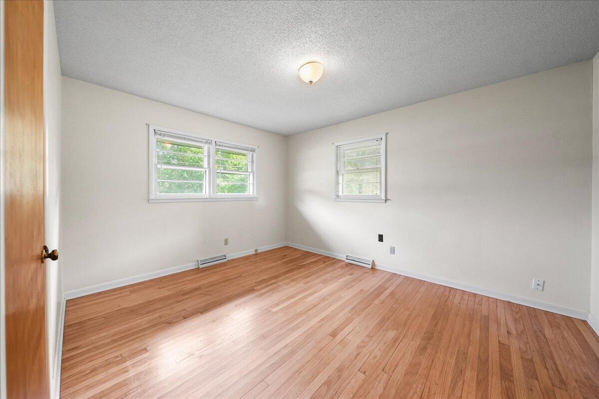 3605 Sunset Drive, Valparaiso, IN 46383; Image #18