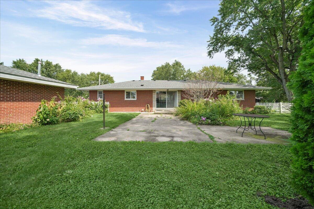 3605 Sunset Drive, Valparaiso, IN 46383; Image #24
