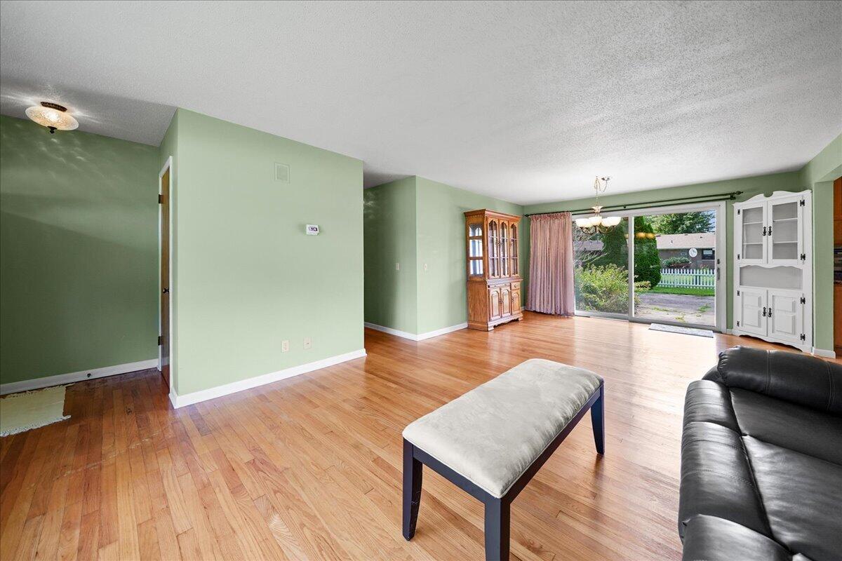 3605 Sunset Drive, Valparaiso, IN 46383; Image #5