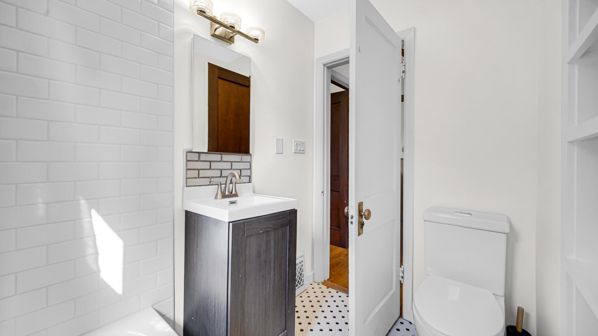 613 Madison Street, Valparaiso, IN 46385; Image #26