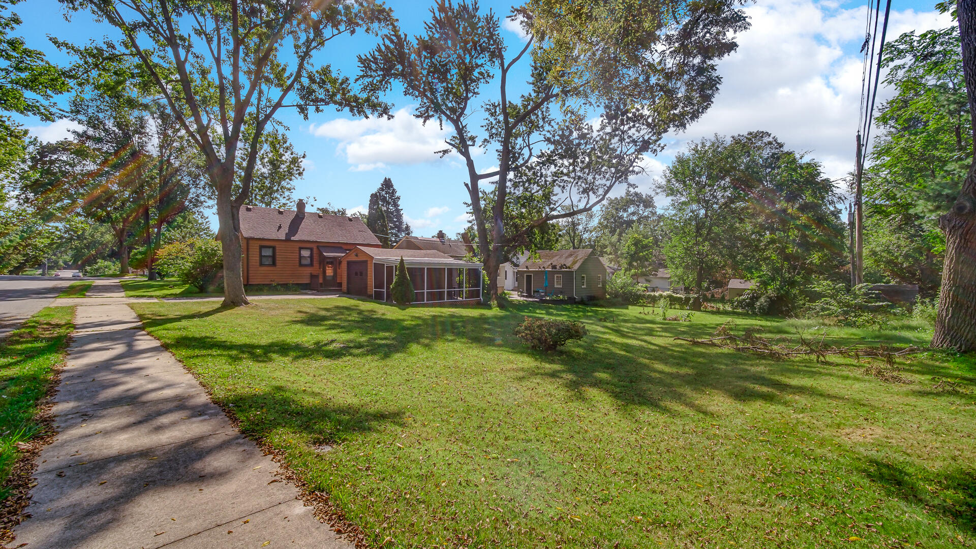 613 Madison Street, Valparaiso, IN 46385; Image #3