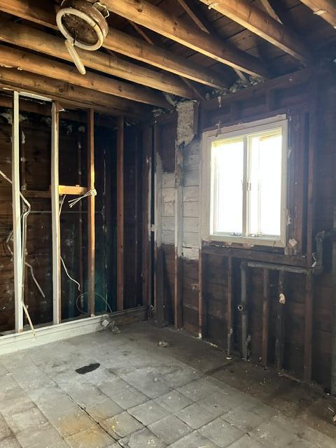 2037 Delaware Street, Gary, IN 46407; Image #6