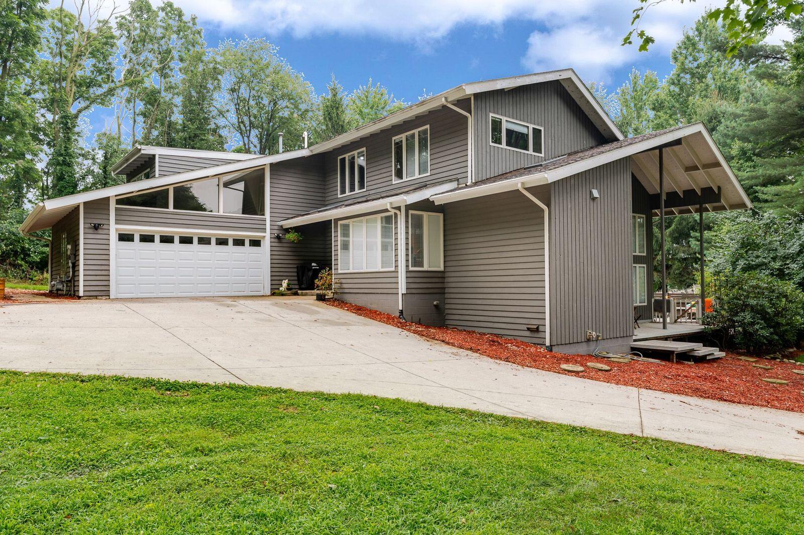 5159 N Barclay, La Porte, IN 46350; Image #2