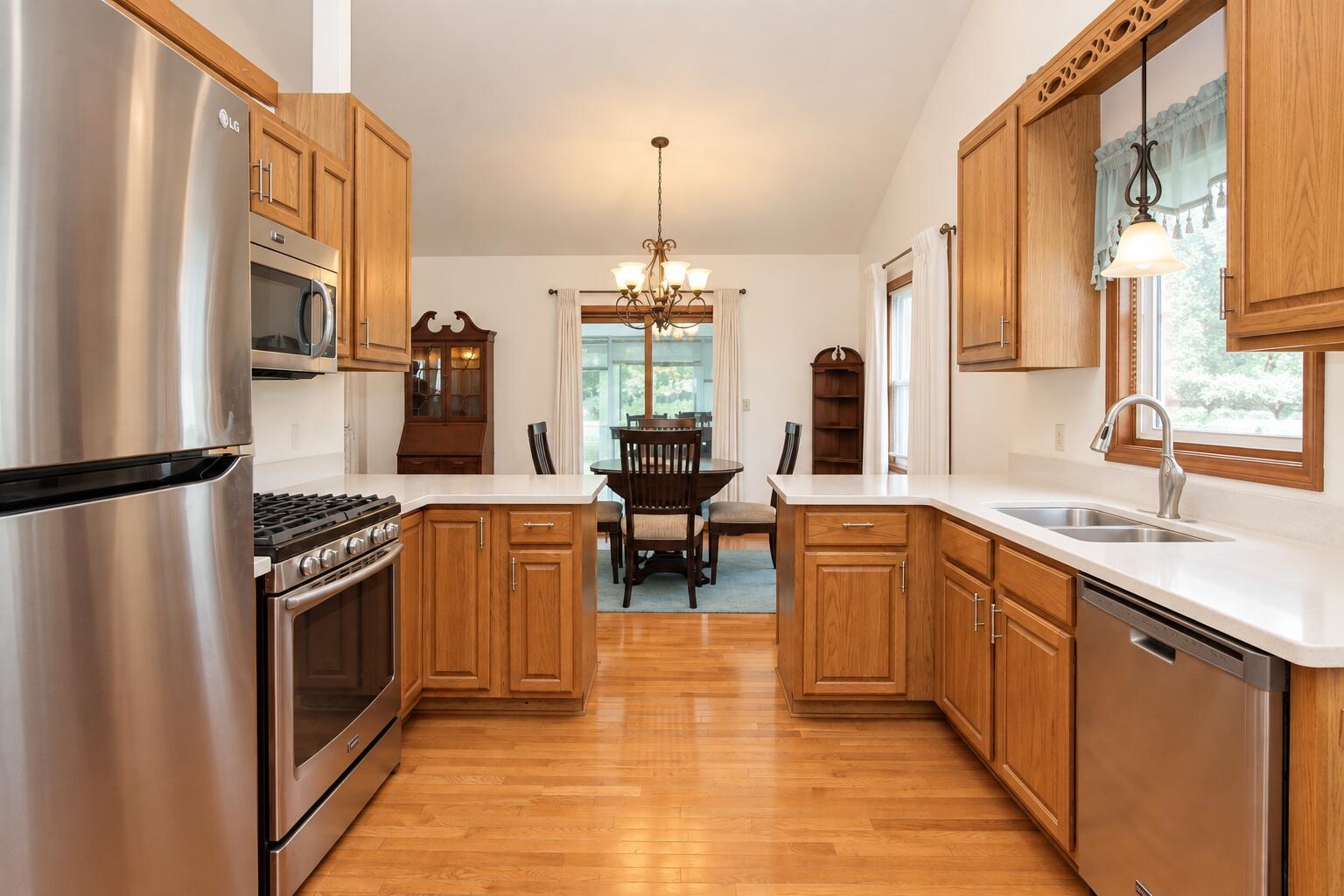 3216 W Greenbriar Lane, La Porte, IN 46350; Image #10