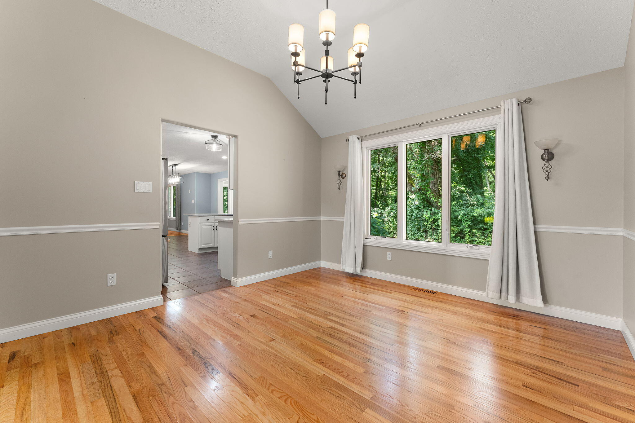 1658 Blue Heron Drive, Valparaiso, IN 46385; Image #11