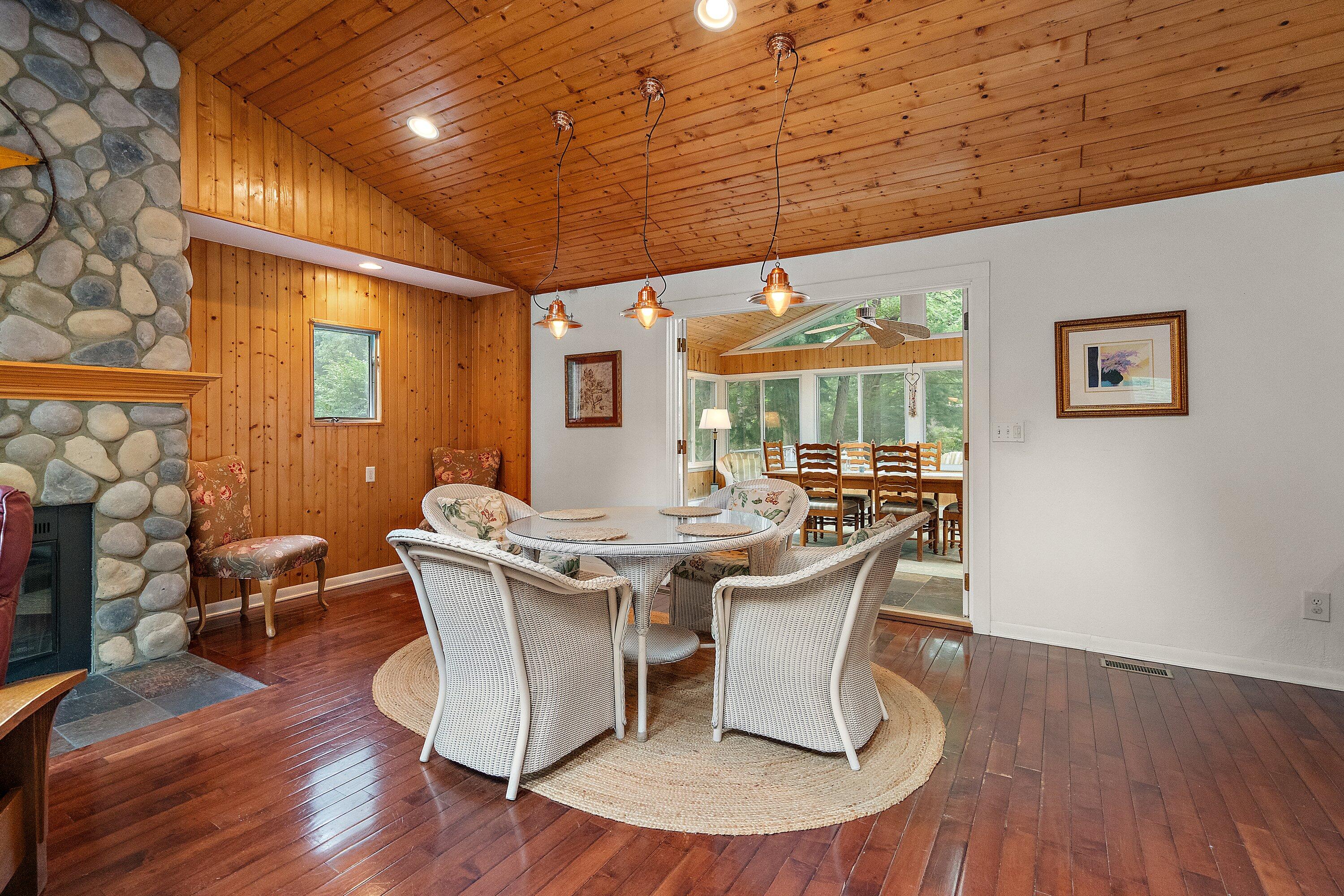 331 Oakland Drive, Michigan City, IN 46360; Image #5
