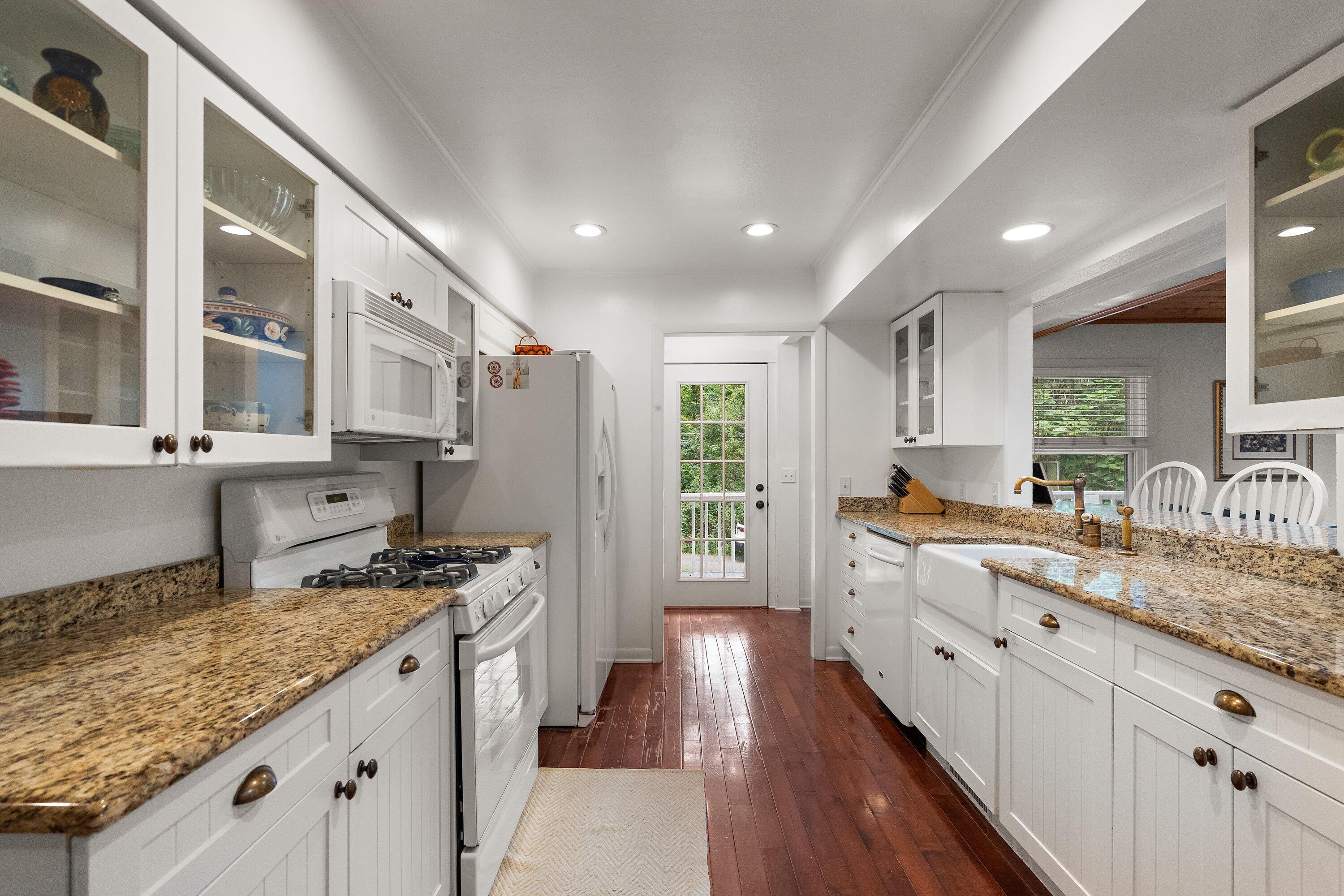 331 Oakland Drive, Michigan City, IN 46360; Image #6