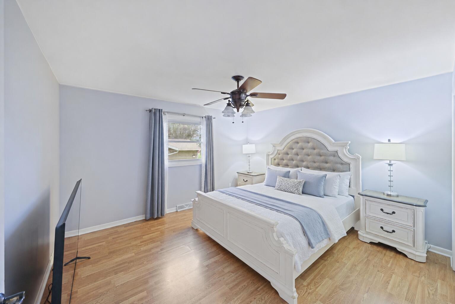 3869 Kingsway Drive, Crown Point, IN 46307; Image #12