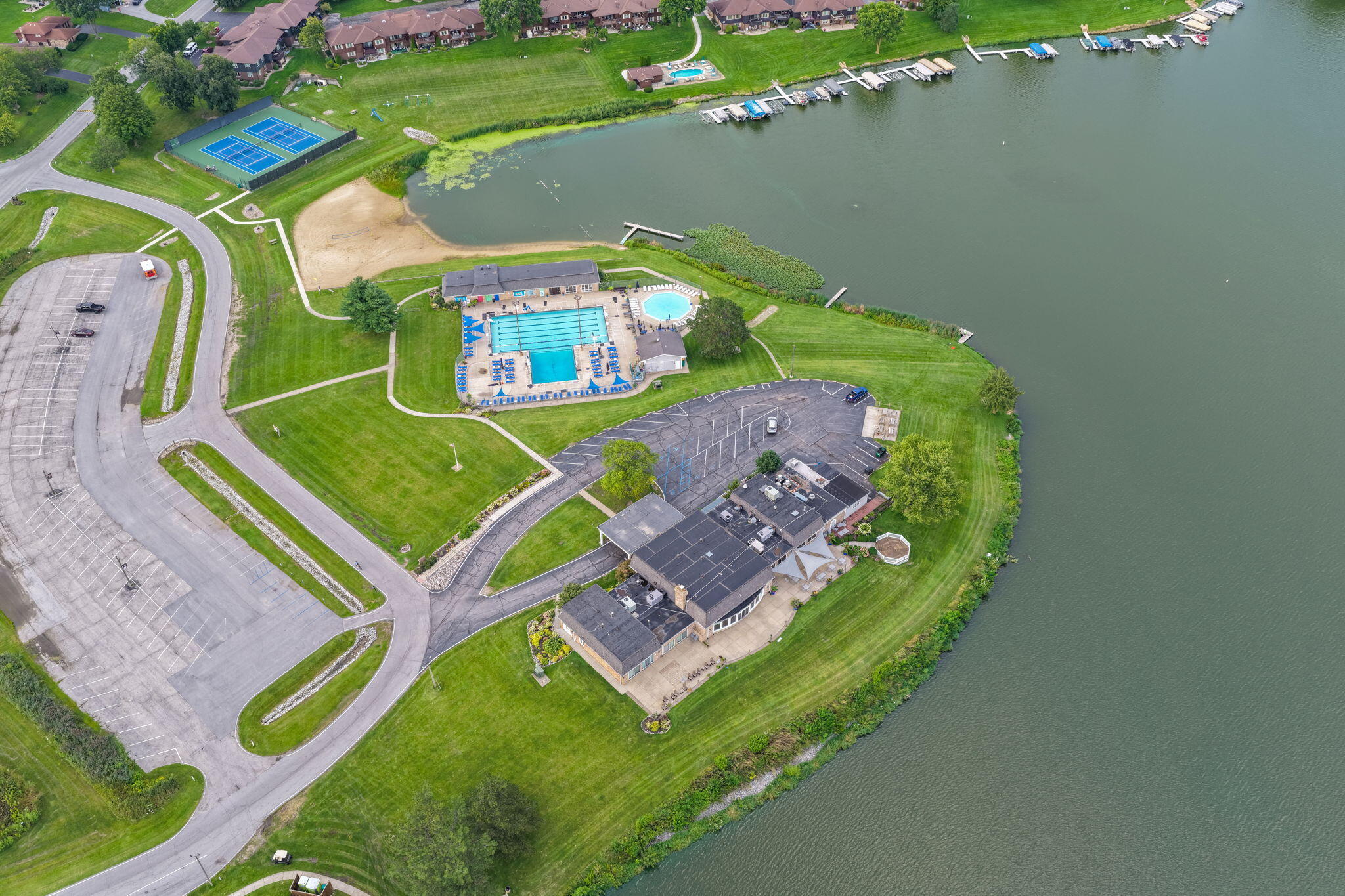 3869 Kingsway Drive, Crown Point, IN 46307; Image #38