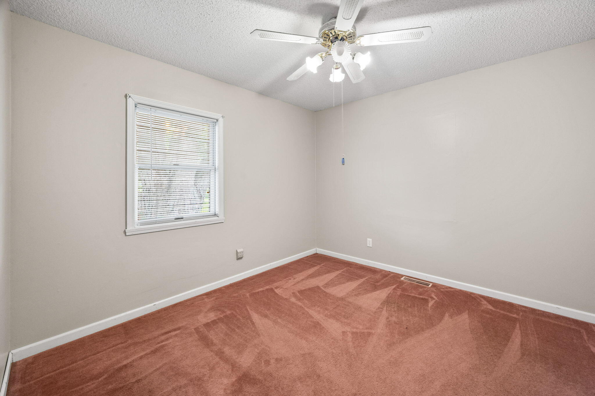 213 S Park Drive, Monticello, IN 47960; Image #39