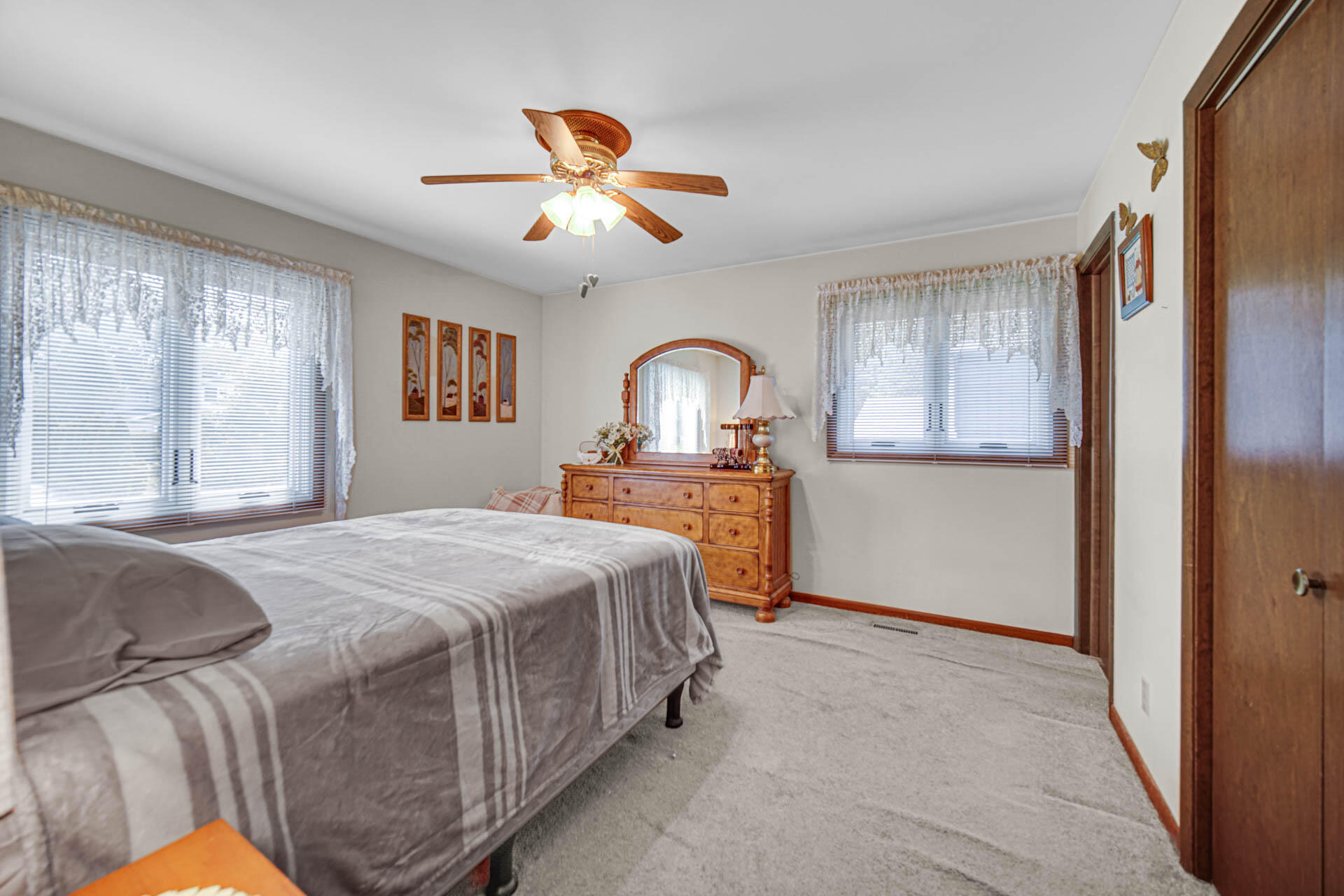 9776 W Oakridge Drive, St. John, IN 46373; Image #16