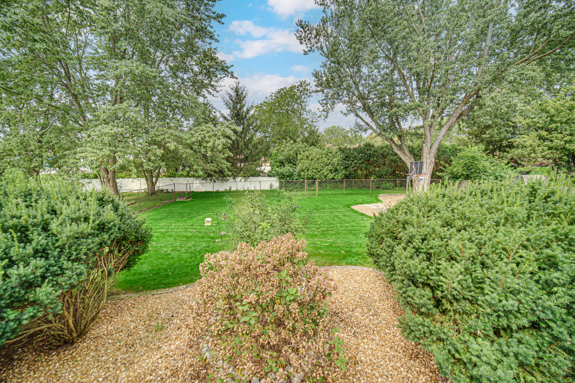 9776 W Oakridge Drive, St. John, IN 46373; Image #32