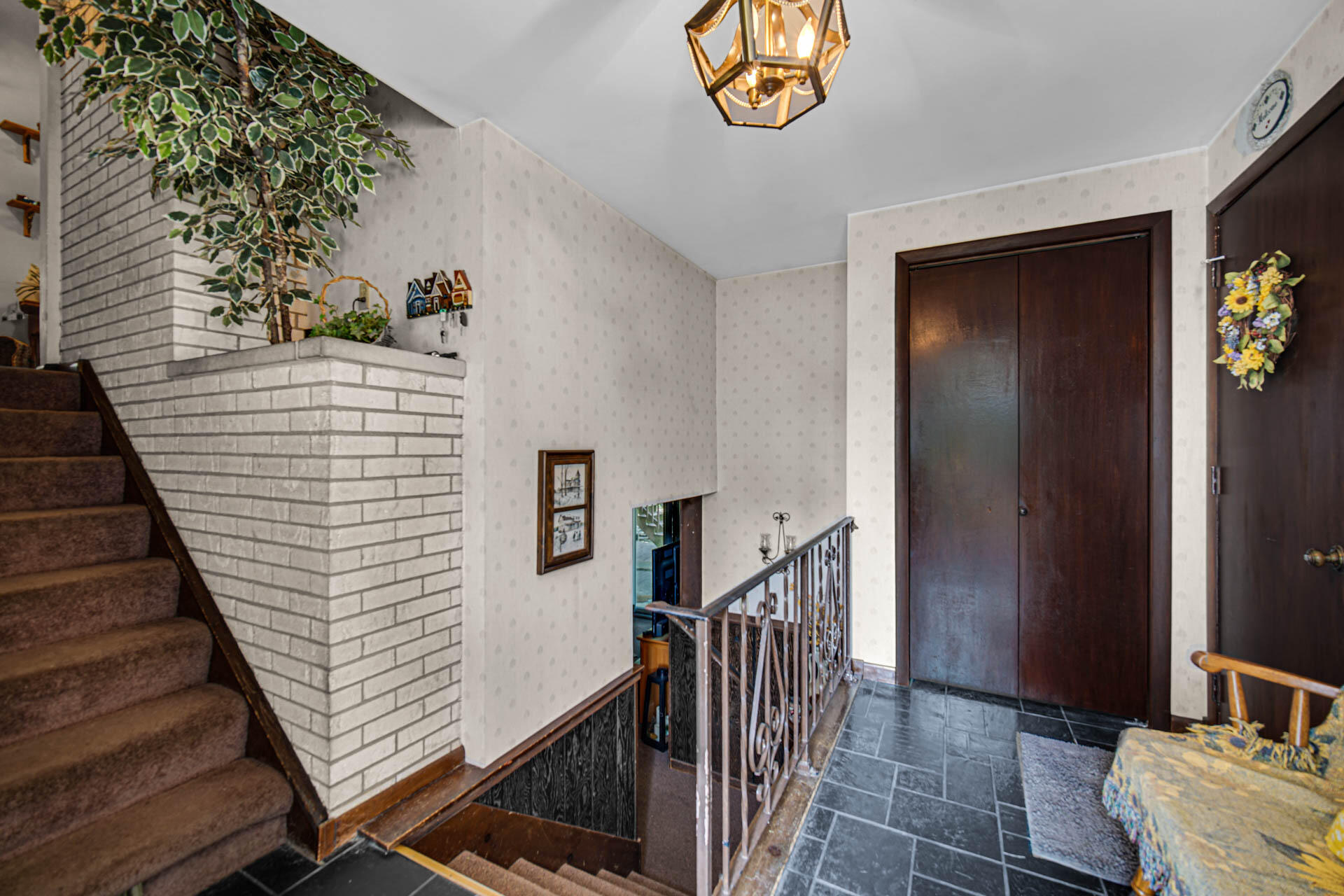9776 W Oakridge Drive, St. John, IN 46373; Image #4