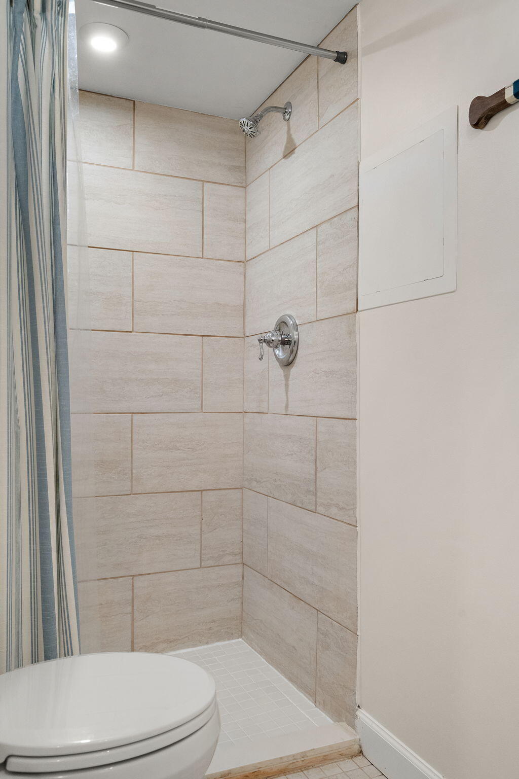 1602 Oaks Court, Long Beach, IN 46360; Image #28