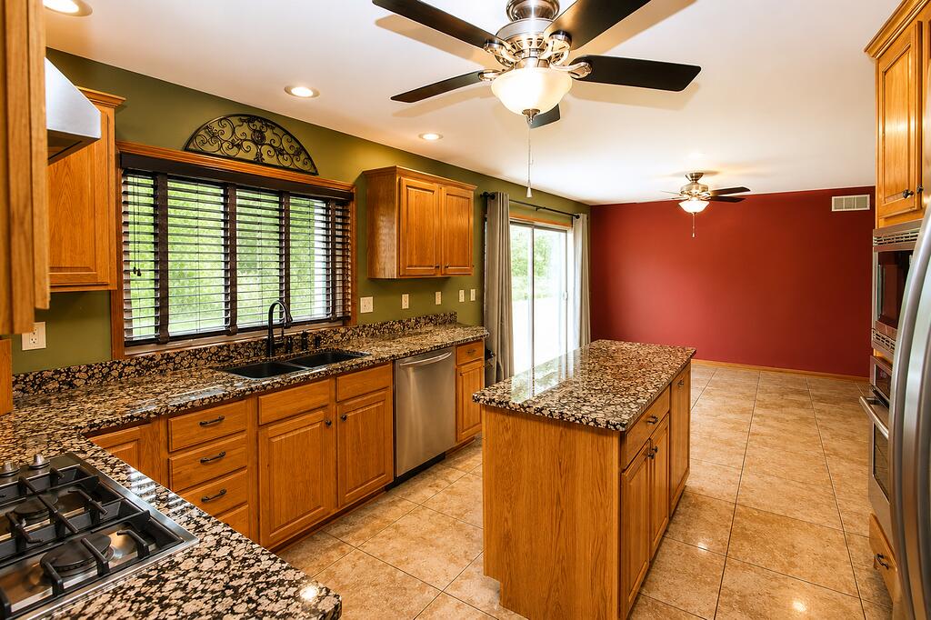 1004 W 18th Street, La Porte, IN 46350; Image #11
