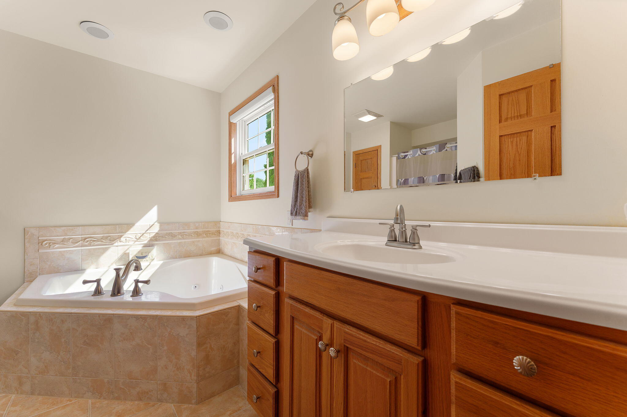 9021 Norris Drive, Hobart, IN 46342; Image #14