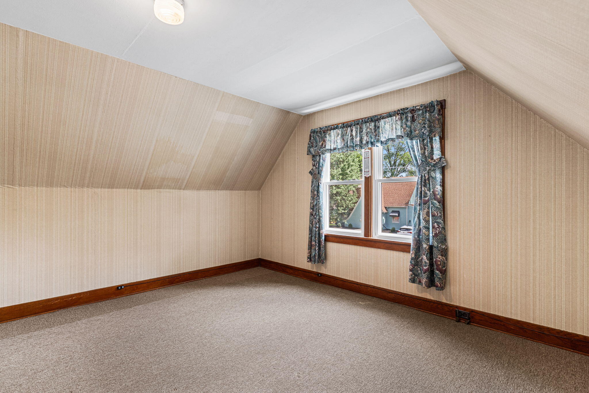 110 N George Street, North Judson, IN 46366; Image #20