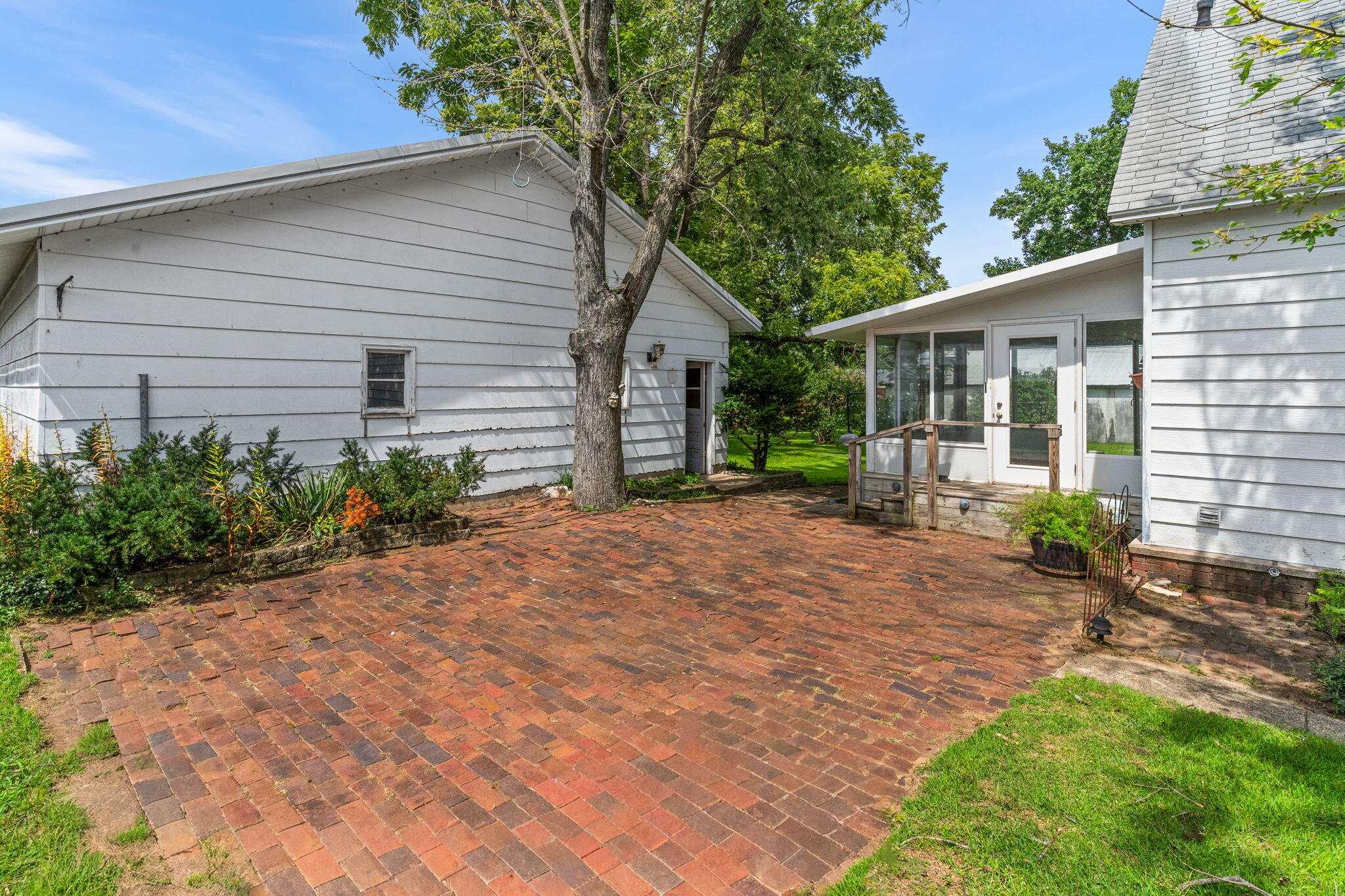 110 N George Street, North Judson, IN 46366; Image #21