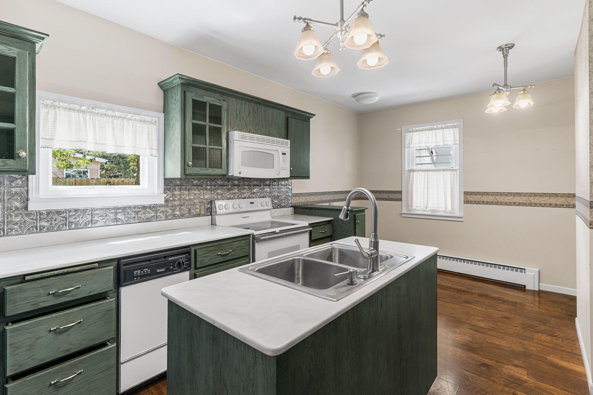 110 N George Street, North Judson, IN 46366; Image #9