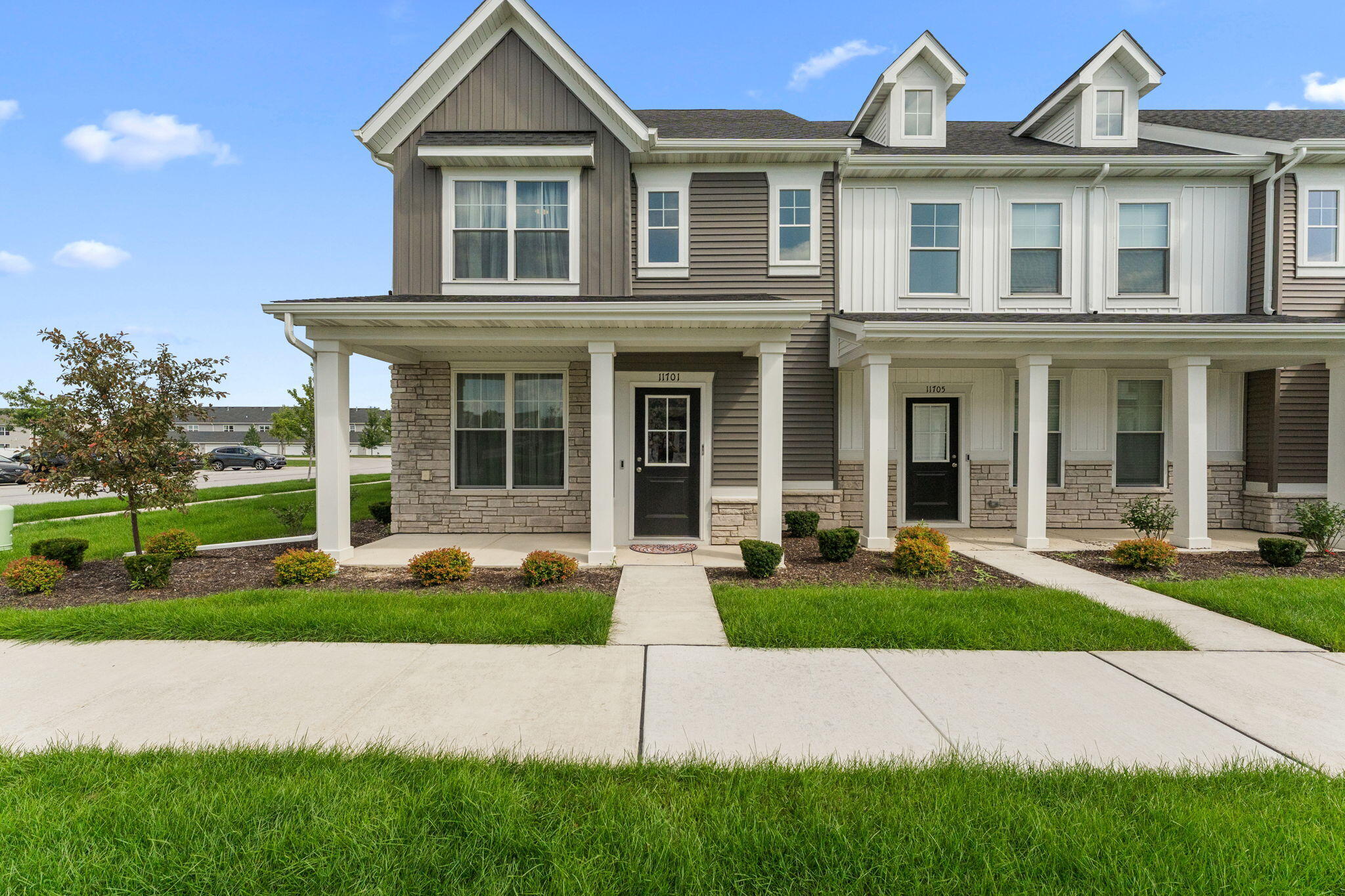 11701 Kentucky Street, Crown Point, IN 46307; Image #2