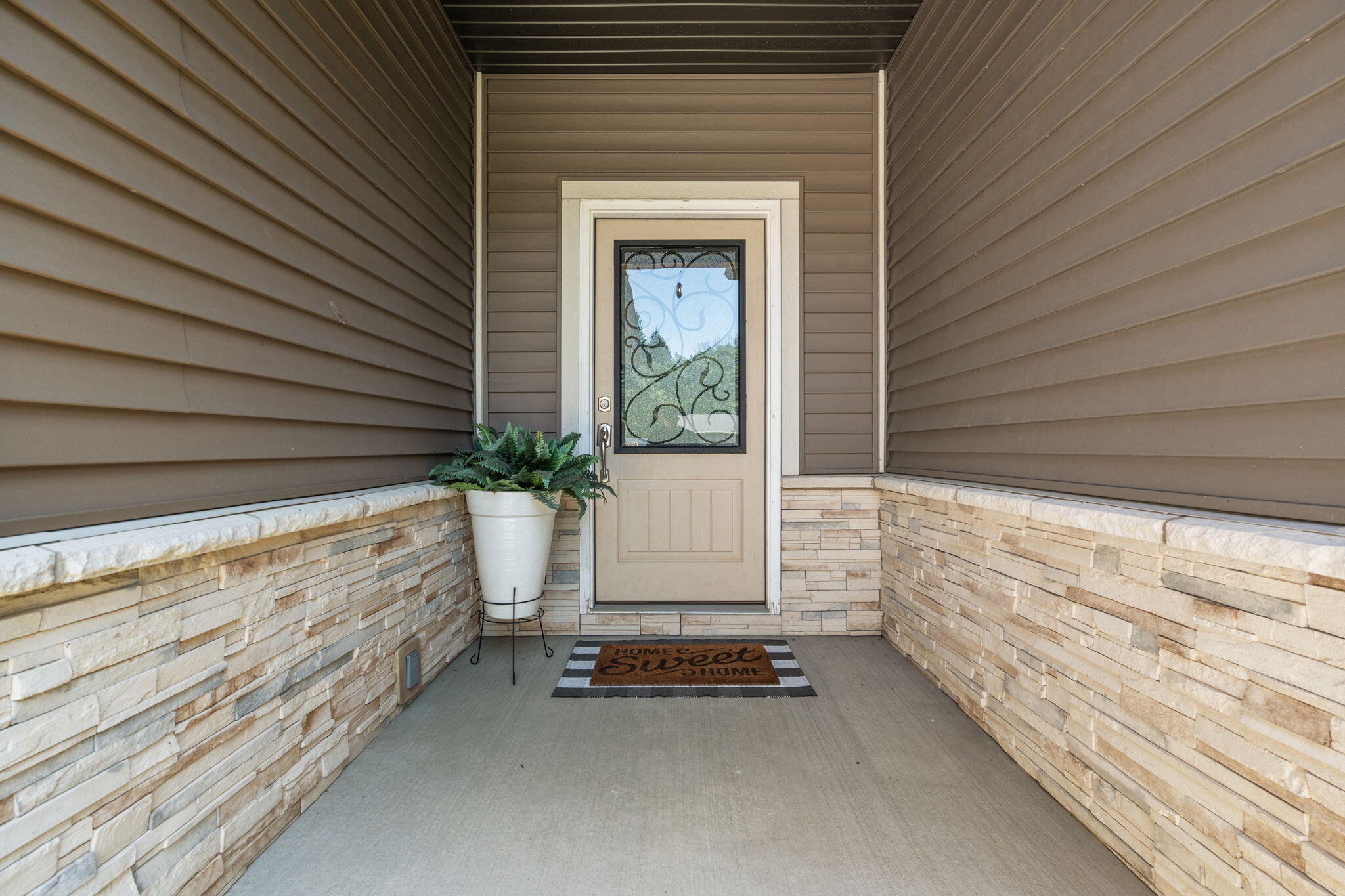 10929 Bunker Drive, DeMotte, IN 46310; Image #5