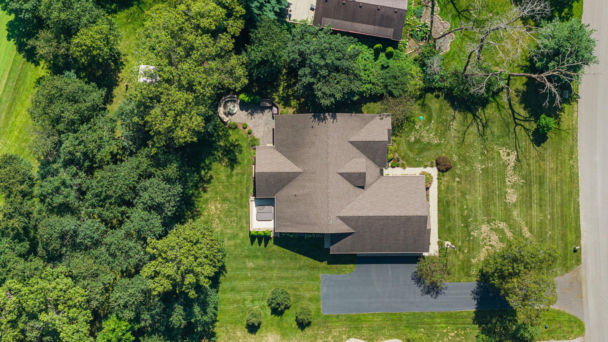 10929 Bunker Drive, DeMotte, IN 46310; Image #66
