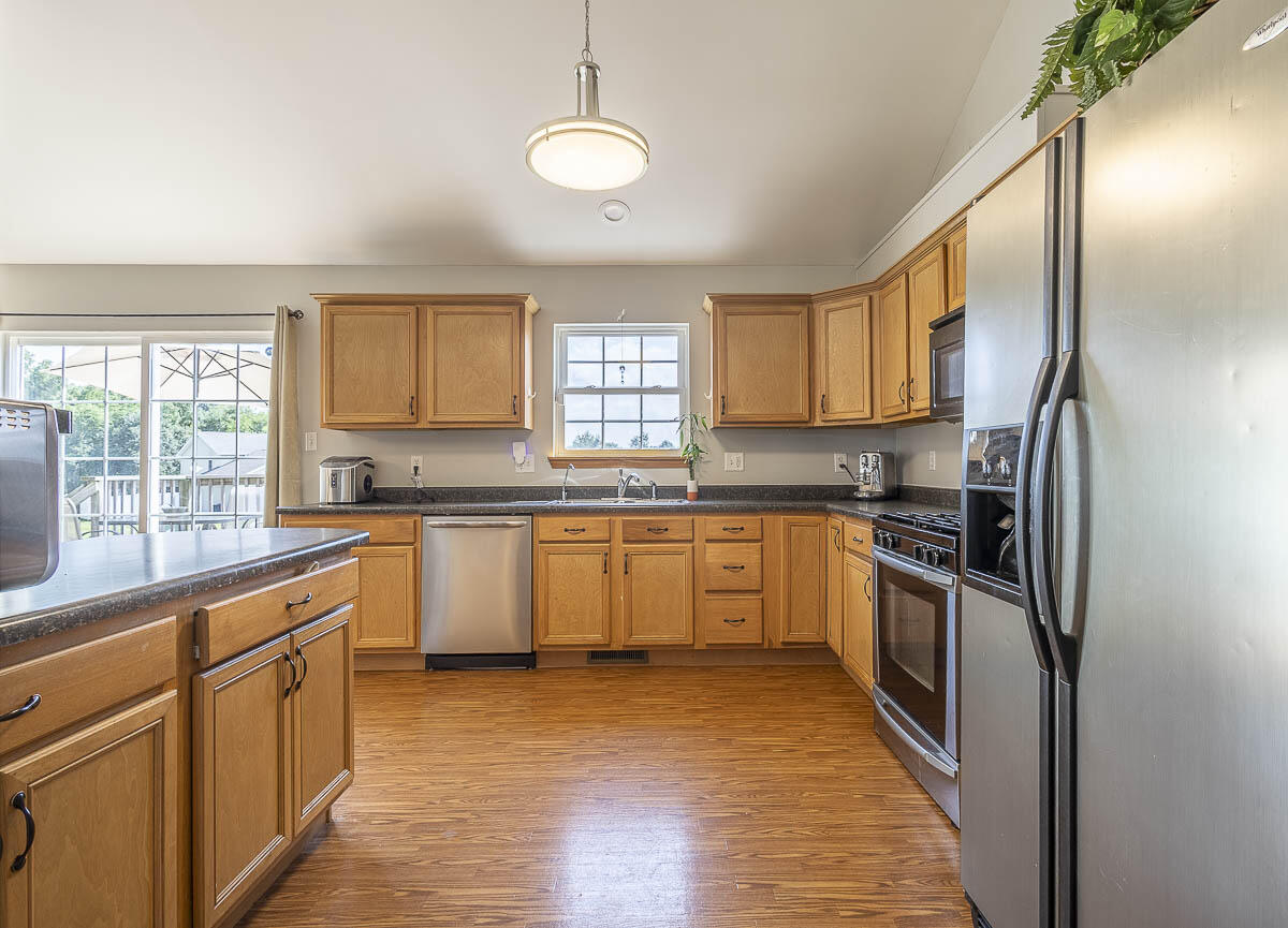 2715 Palladin Circle, Portage, IN 46368; Image #10