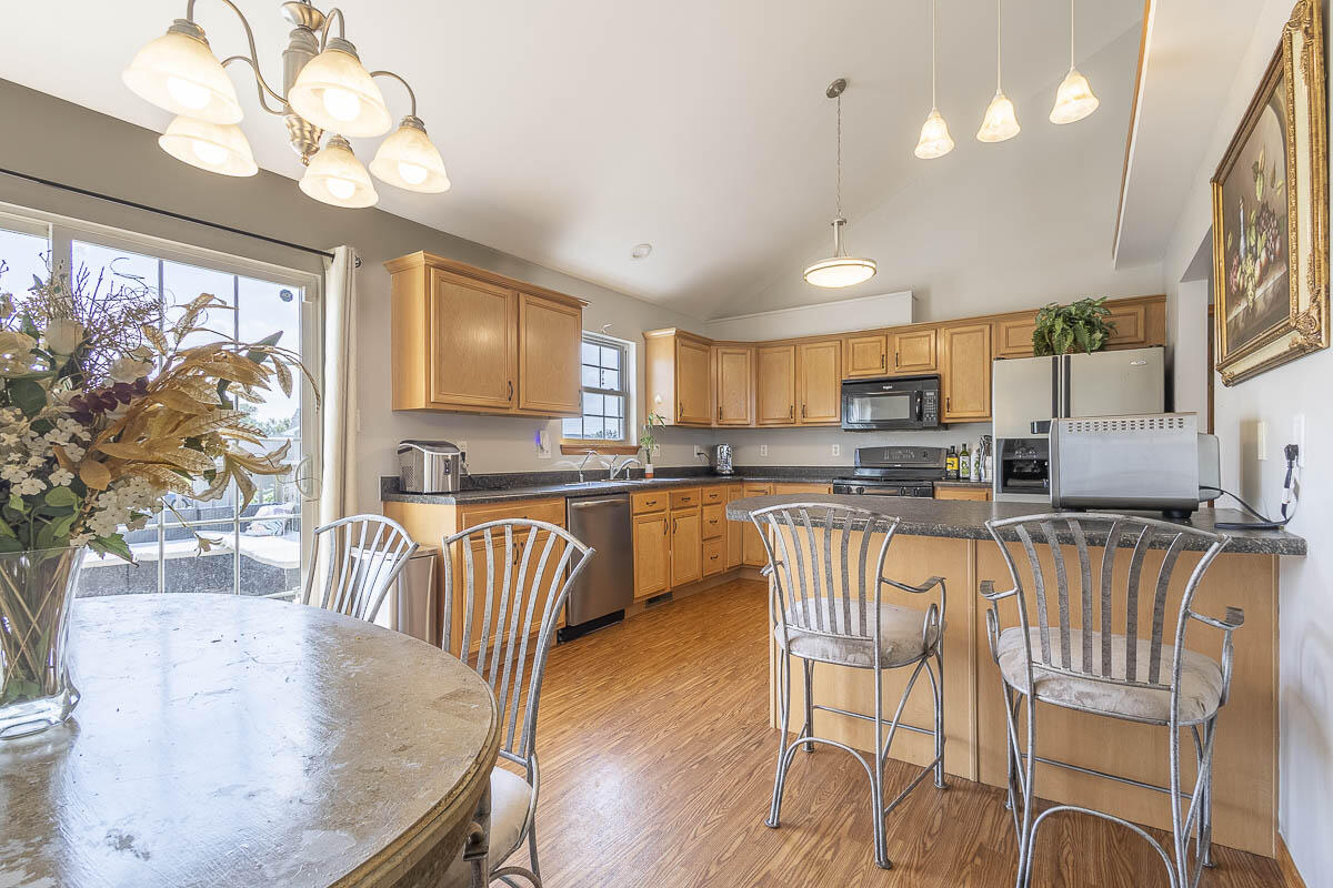 2715 Palladin Circle, Portage, IN 46368; Image #7