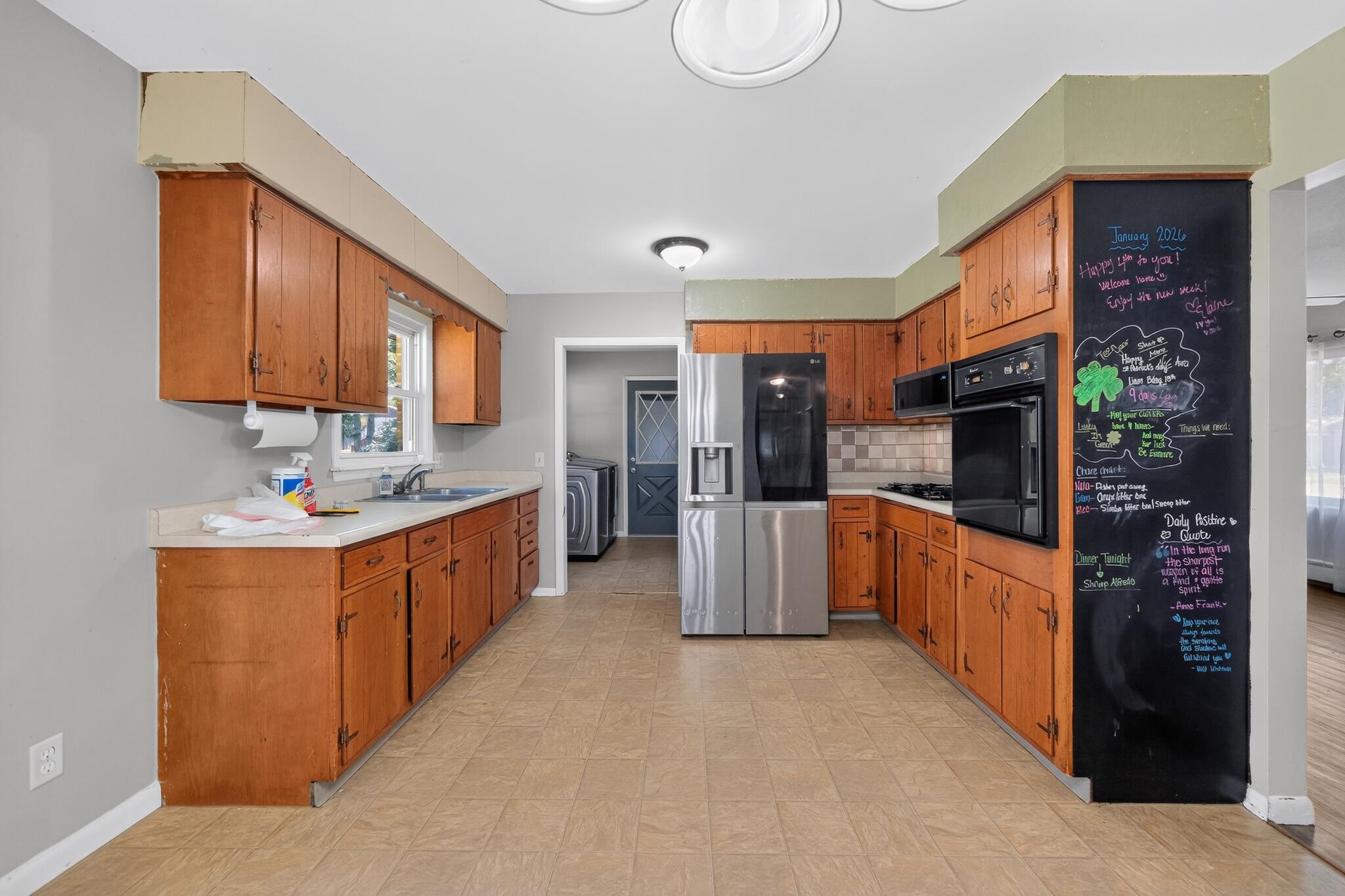 417 Cedar Street NW, DeMotte, IN 46310; Image #8
