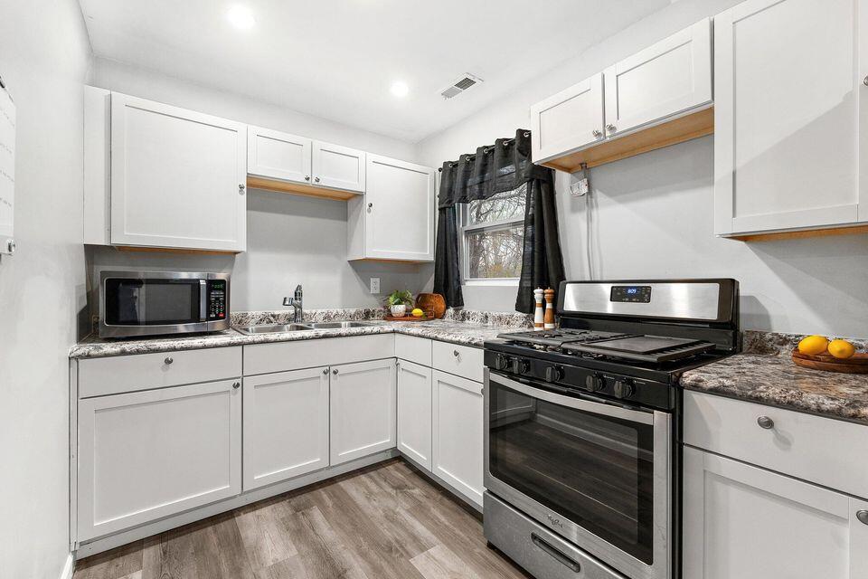 4138 W 20th Avenue, Gary, IN 46404; Image #7