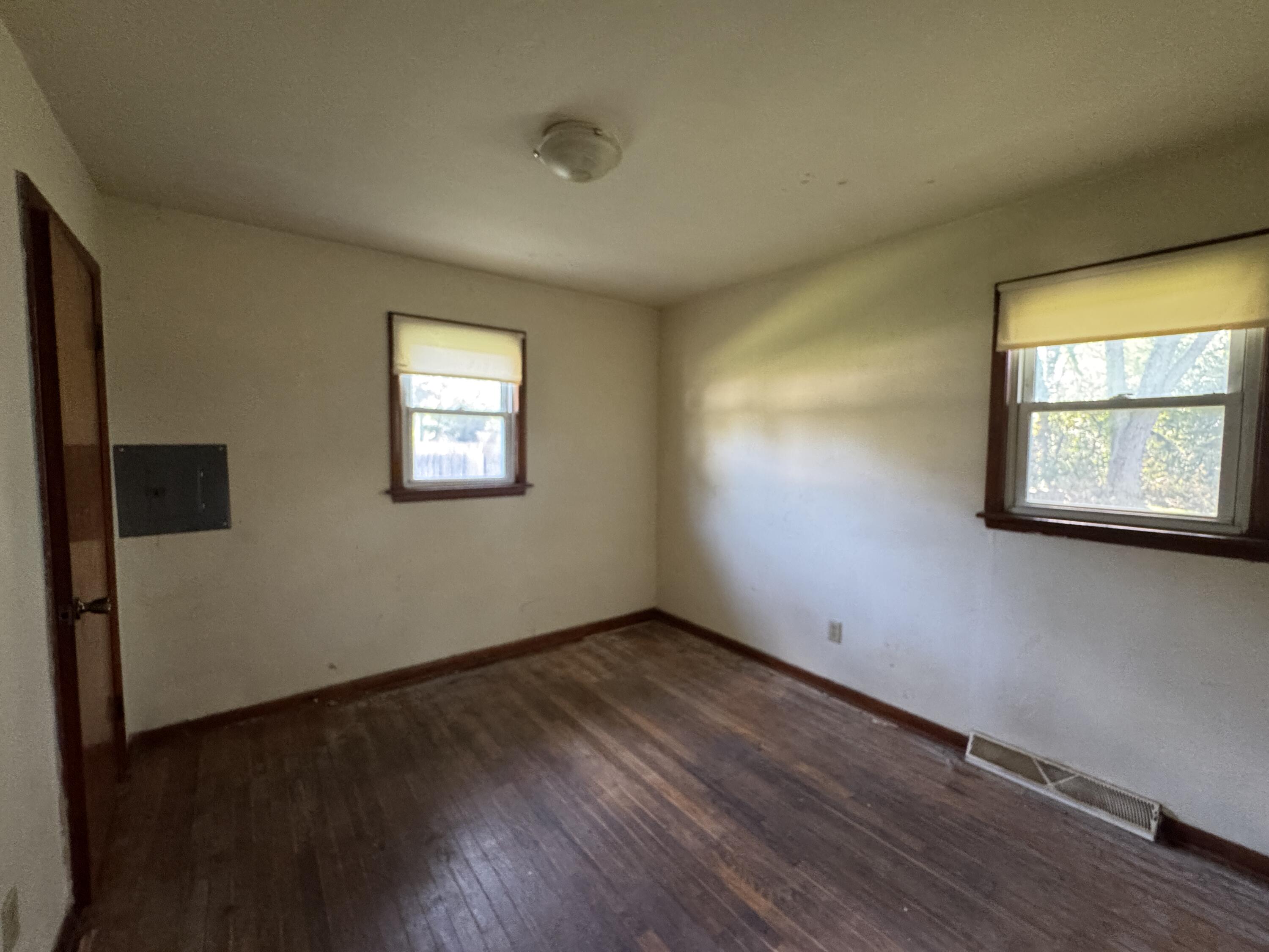 3028 Oakwood Street, Portage, IN 46368; Image #13
