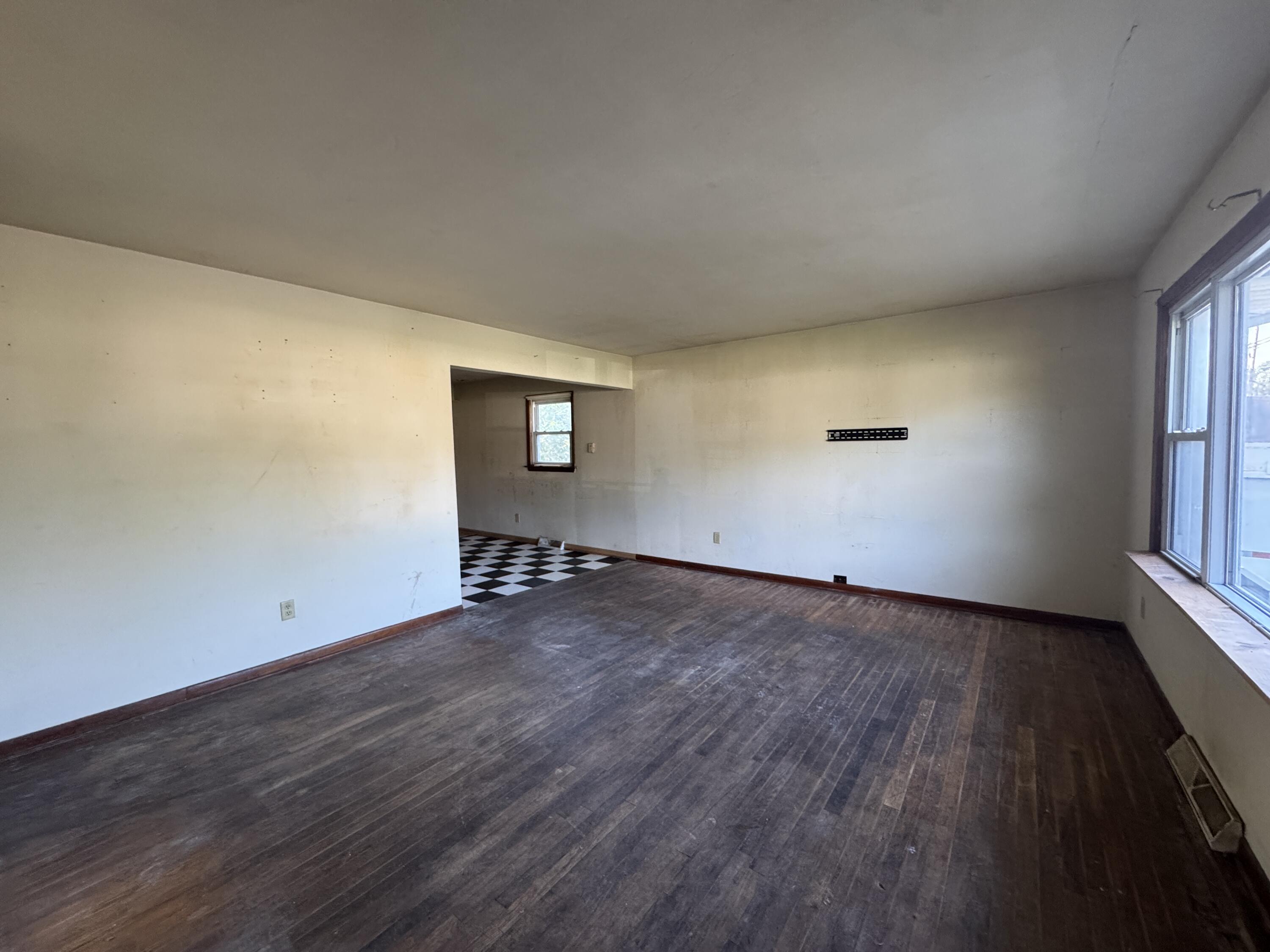 3028 Oakwood Street, Portage, IN 46368; Image #6