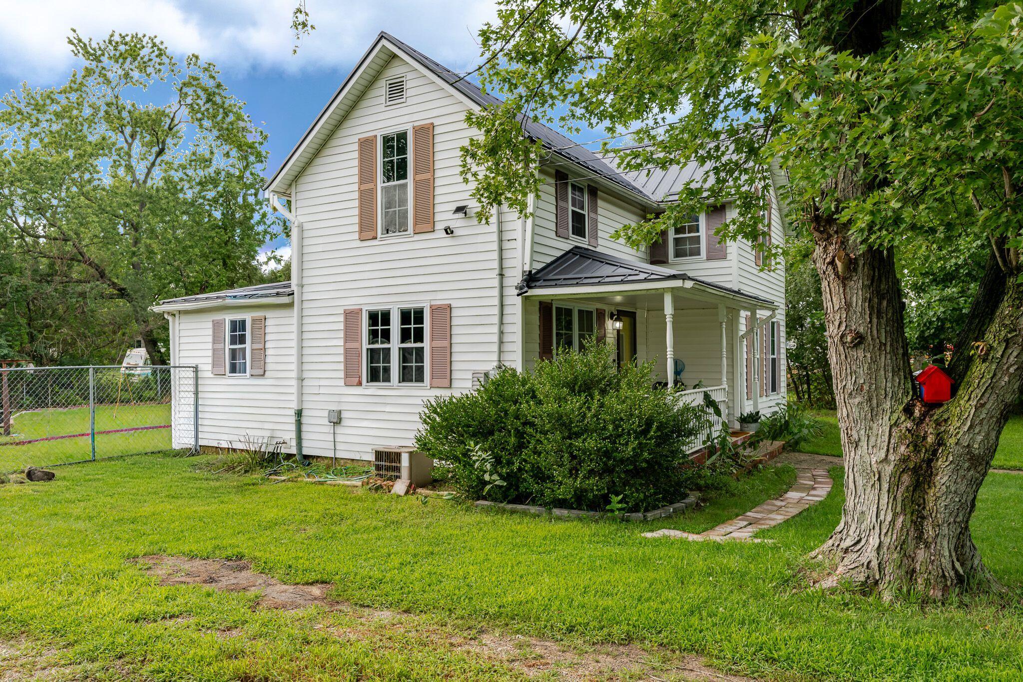 306 N High Street, North Judson, IN 46366; Image #4