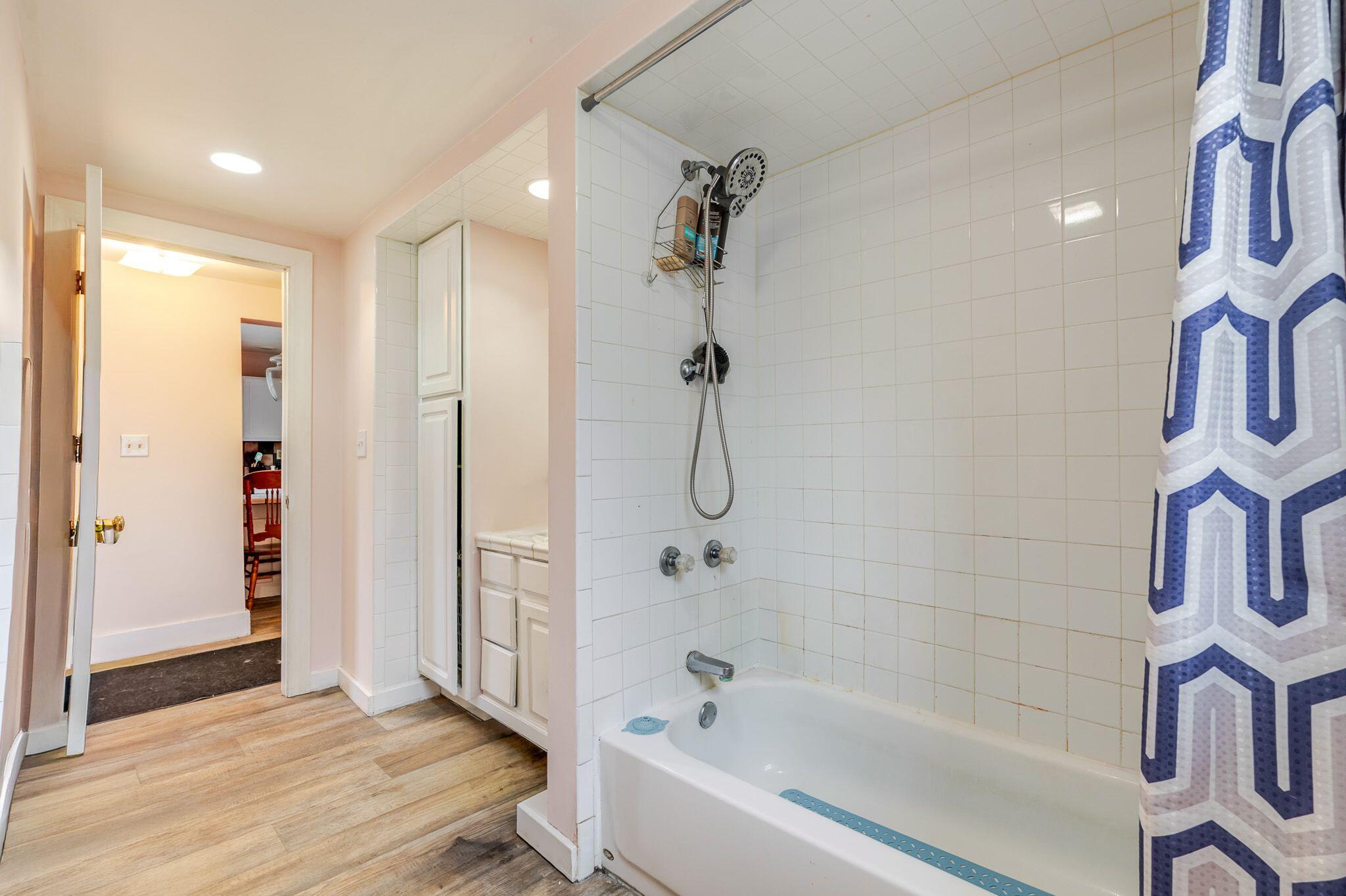 306 N High Street, North Judson, IN 46366; Image #9