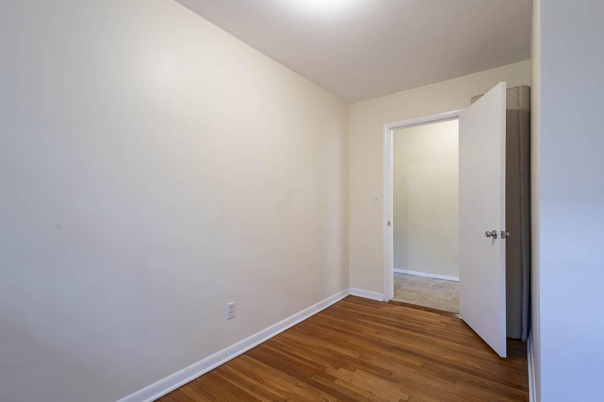 486 Park Avenue, Valparaiso, IN 46385; Image #19
