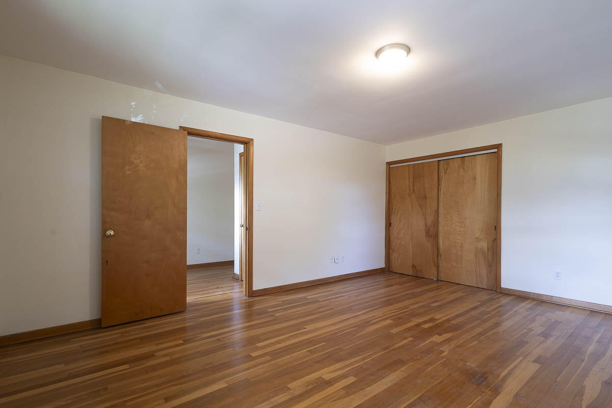 486 Park Avenue, Valparaiso, IN 46385; Image #33